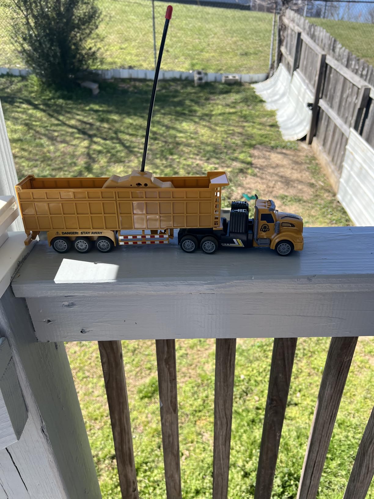 RC Dump Truck with Trailer - 14