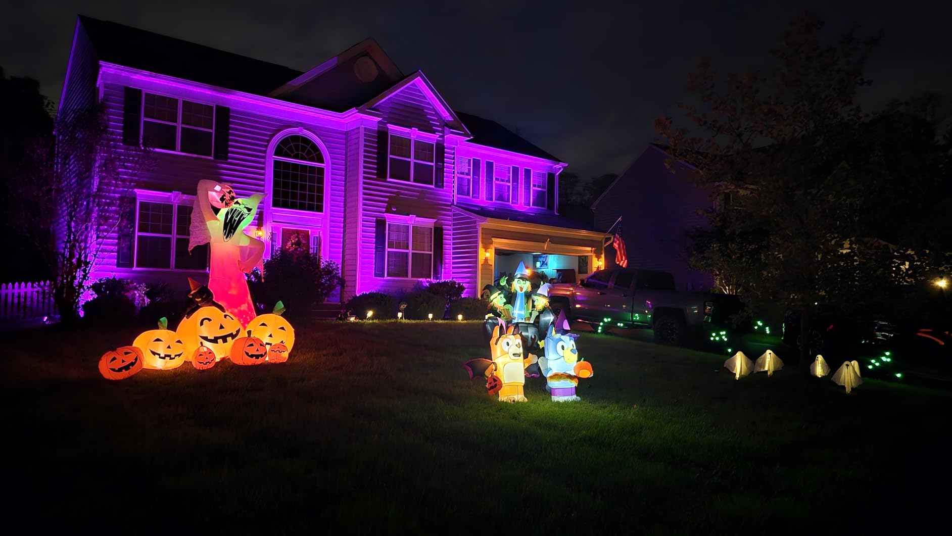 10 FT Halloween Inflatables Ghost with Pumpkin Decoration, Built in Flame Rotation LEDs Huge Halloween Inflatable Large Spooky Blow Ups Halloween, Party, Indoor, Outdoor, Garden, Yard Lawn customer photo 1