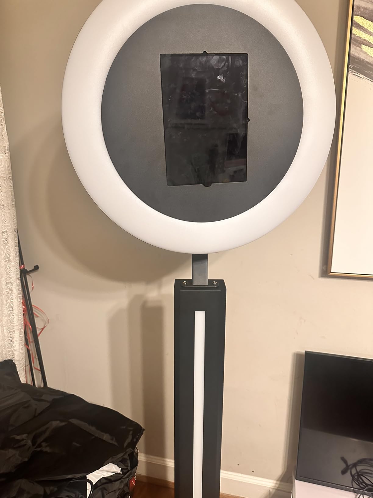 Portable Photo Booth Compatible with iPad, Photo Booth Stand Shell, RGB Ring Light, Perfect for Weddings and Parties, Free ChackTok Membership, with Flight Case customer photo 2