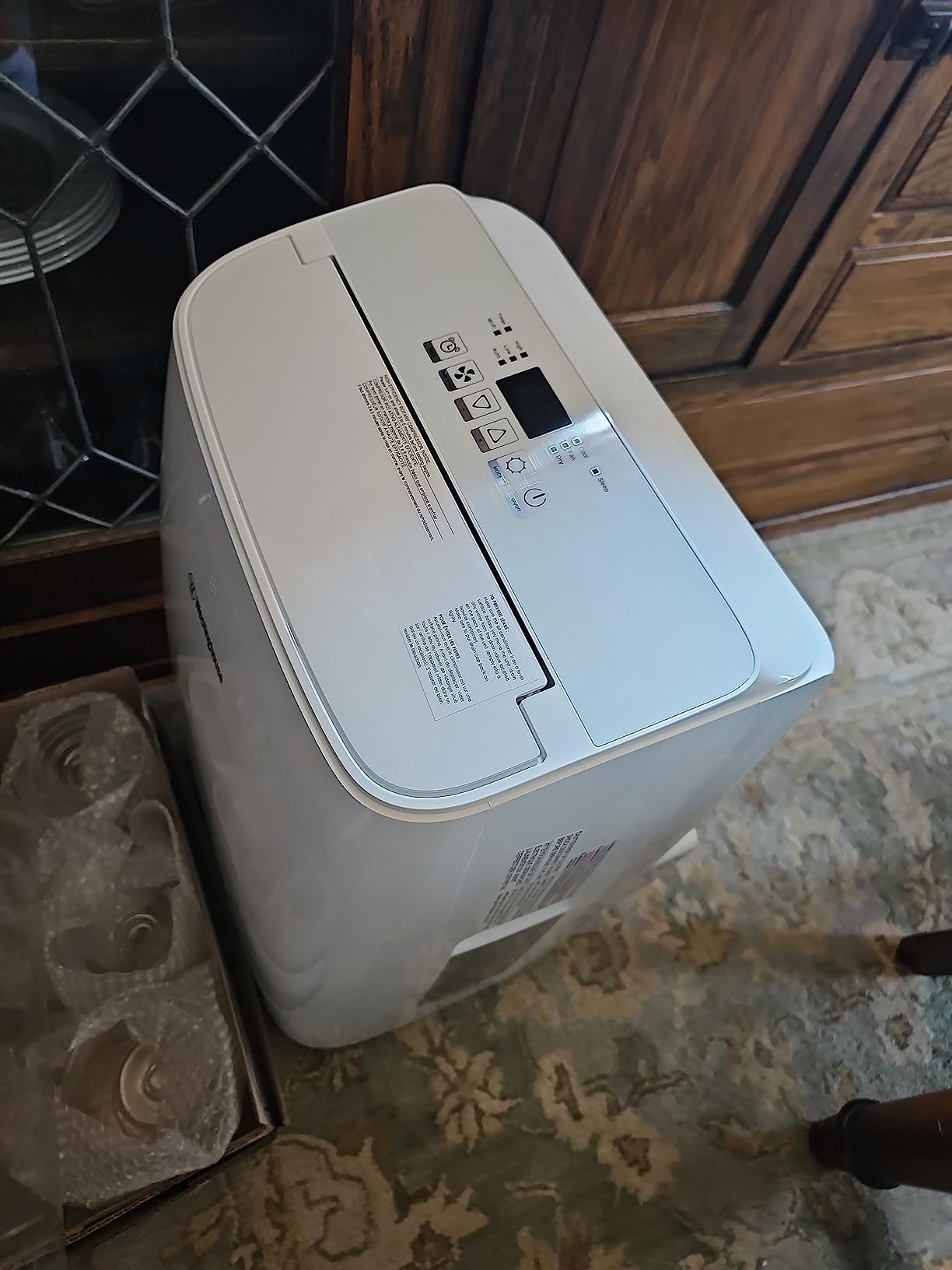 Westinghouse 14,000 BTU Air Conditioner Portable For Rooms Up To 700 Square Feet, Portable AC with Home Dehumidifier, Smart App, 3-Speed Fan, Programmable Timer, Remote Control, Window Kit, White customer photo 1
