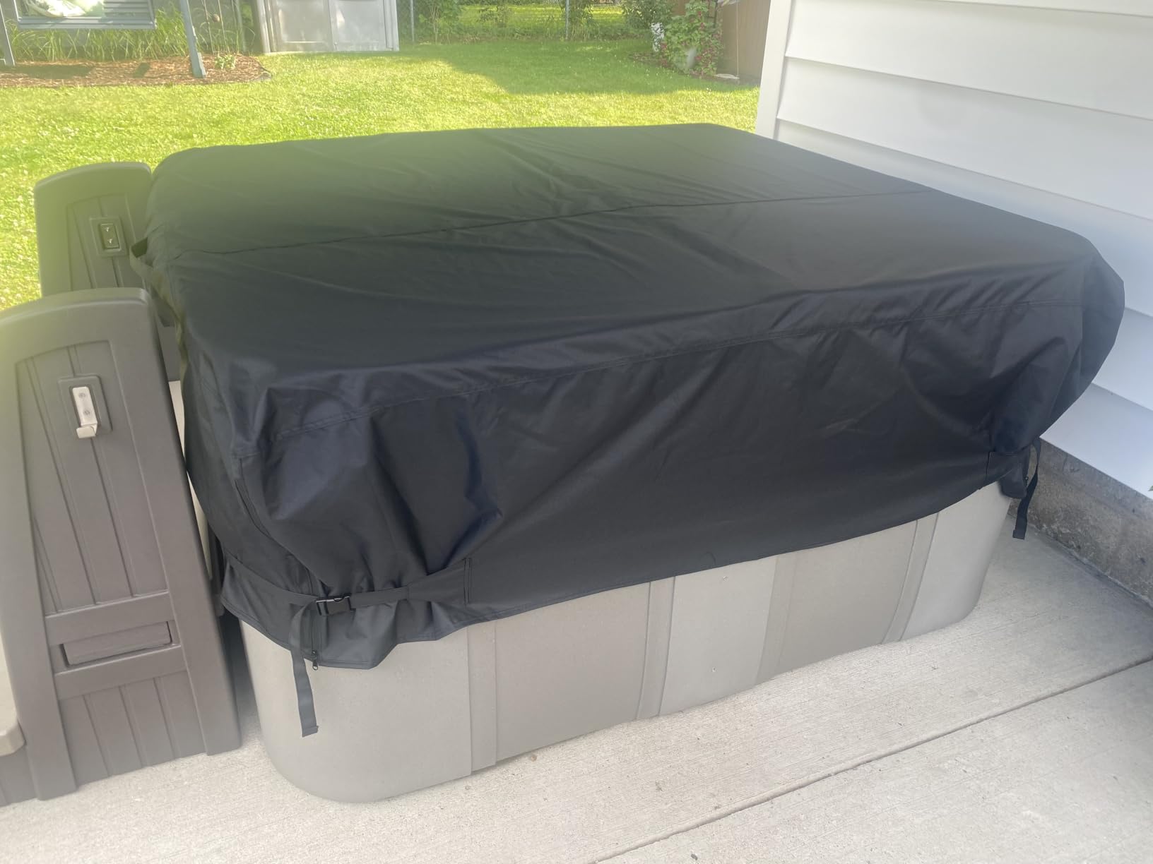 iBirdie Outdoor Waterproof Hot Tub SPA Cover 85 x 85 inch 7 x 7 ft | Black, Fit 84 x 84, 83 x 83, 600D, Heavy Duty, Weatherproof, Square, Protectors Cap customer photo 1