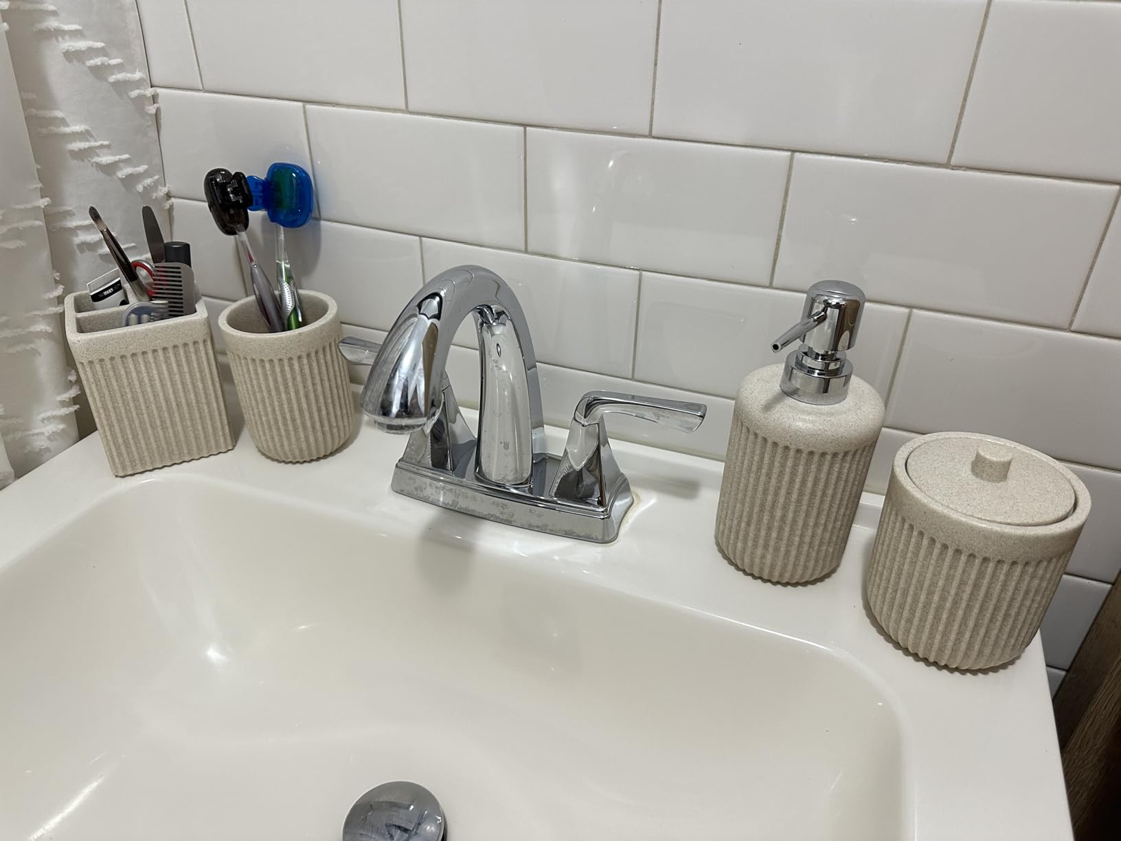 XLHOMO Resin White Marble Bathroom Accessories Set 5 Pcs, Lotion Soap Dispenser, Toothbrush Holder, Bathroom Tumbler, Qtip Holder and Vanity Tray, Bathroom Countertop Organizer Set for Home Apartment customer photo 1