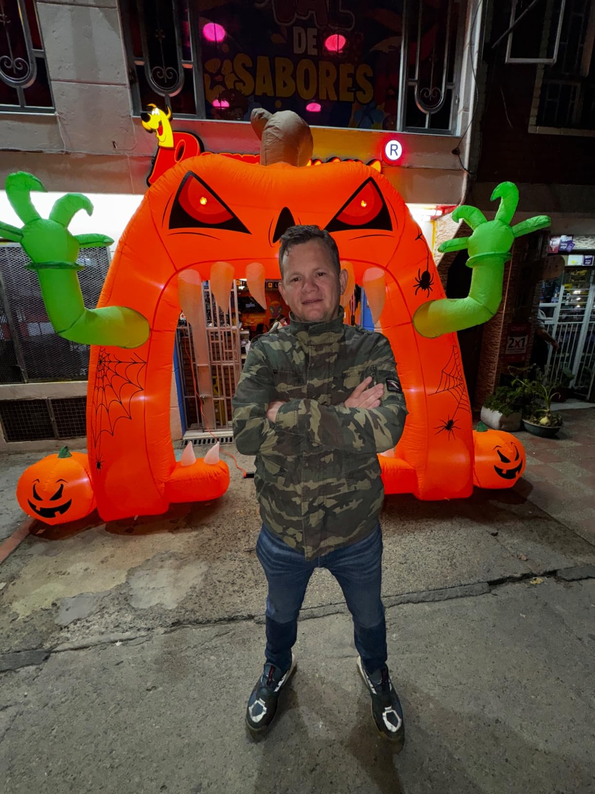 Juegoal Halloween Inflatable Lighted Pumpkin Archway 13 FT(L) x 10 FT(H), Giant Jack-O-Lantern Lawn Arch with Build-in LED, Animated Halloween Yard Prop, Outdoor Holiday Blow up Decor customer photo 2