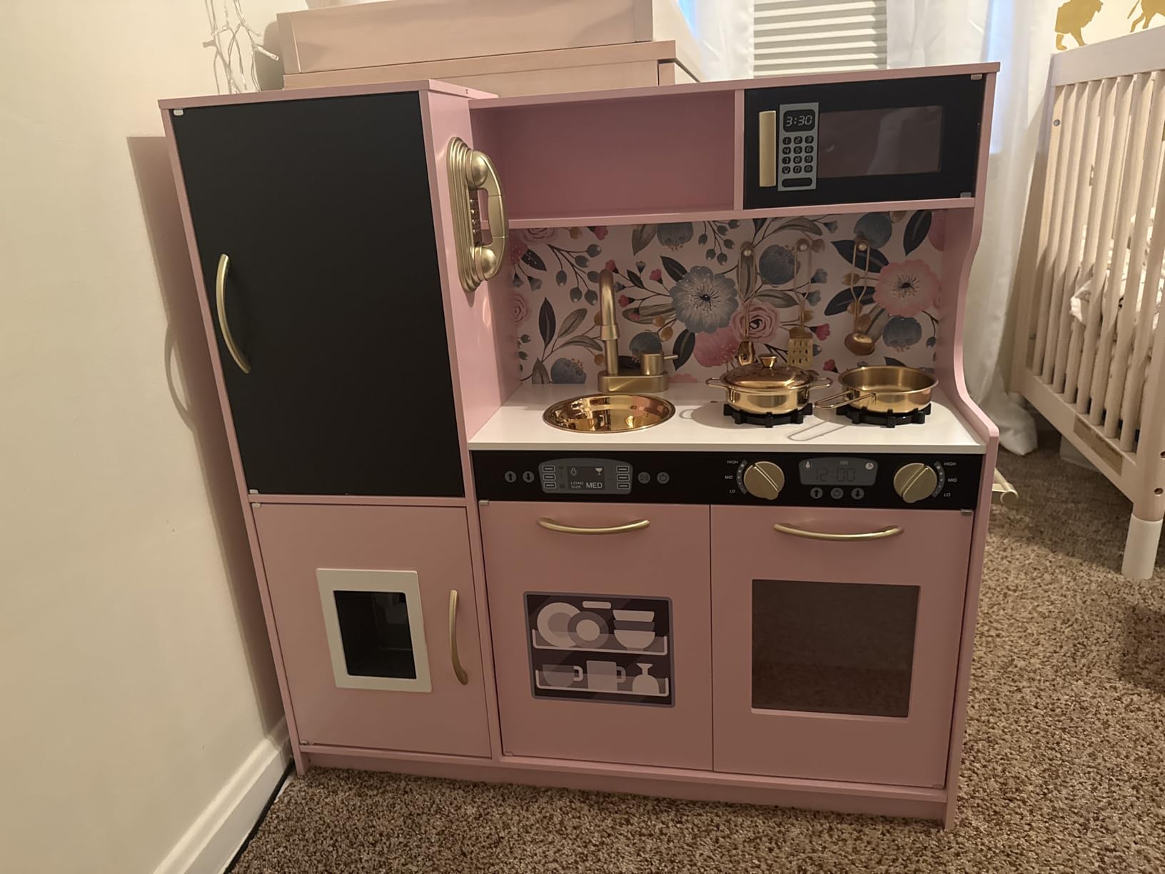 Best Choice Products Wooden Play Kitchen for Kids, Pretend Play Cooking Toy Set with Sink, Oven, Microwave, Refrigerator, Ice Maker & Accessories, Kitchen Playset for Toddlers Ages 3+ - White customer photo 1