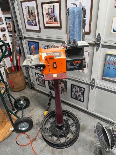 VEVOR Professional 4 x 36 in. Belt Sander with 8