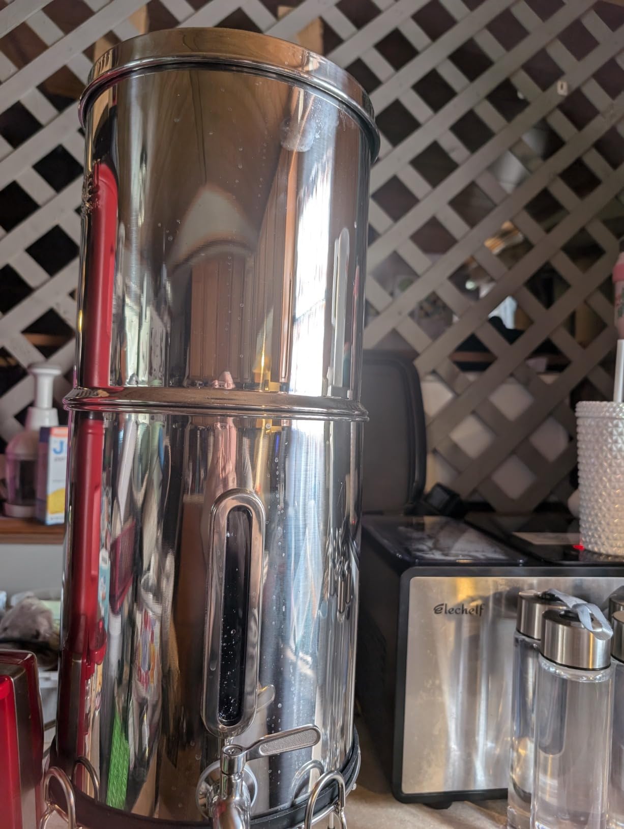 Purewell 2.25G Gravity Water Filter System with Water Level Window, 8-Stage 0.01μm Ultra-Filtration Stainless Steel Countertop System with 4 Filters and Stand, Reduce Fluoride and Chlorine, PW-KS-CF customer photo 2