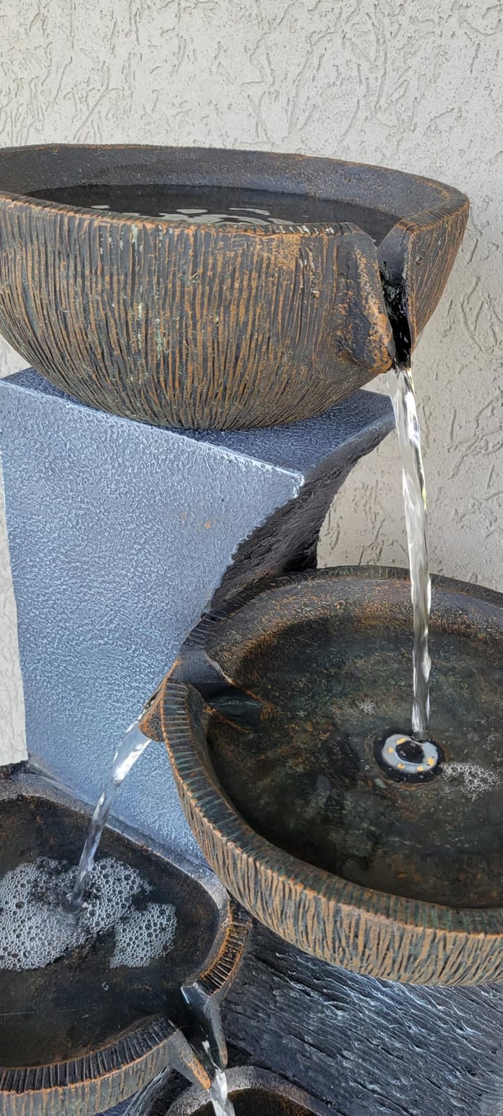 Bumilgar Tall Outdoor Water Fountain 51.4 in Waterfall 5-Bowl with Warm LED Glow customer photo 1