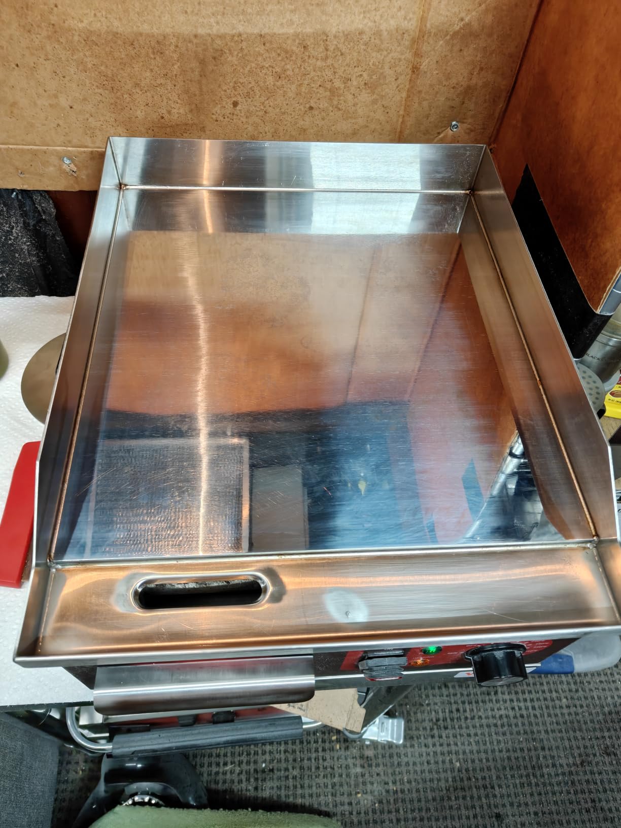 EGGKITPO 240V Commercial Electric Griddle 29 Inch Large Countertop Griddle 3500W Non-Stick Flat Top Grill Stainless Steel Teppanyaki Griddle with Adjustable Temperature 90℉-575℉ for Restaurant Use customer photo 2