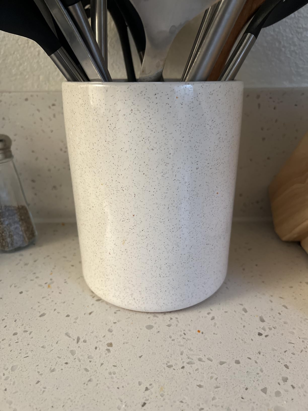 Nucookery Ceramic Kitchen Utensil Holder for Countertop Organizer 6.4