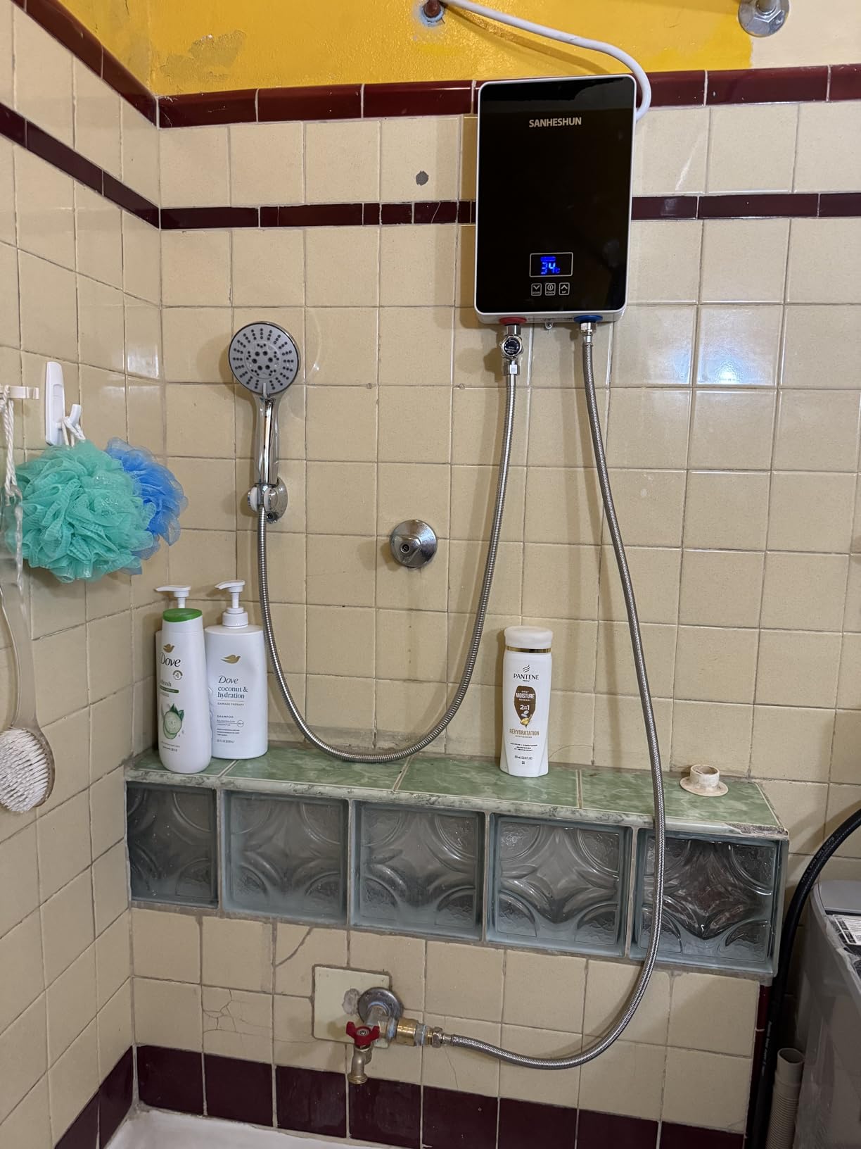 Electric Tankless Water Heater, 6000W 220V Instant Hot Water Heater with Handheld Shower Head and Hose Set, LED Touch Screen Switch Adjustable Temperature for Bathroom Kitchen - Black customer photo 2