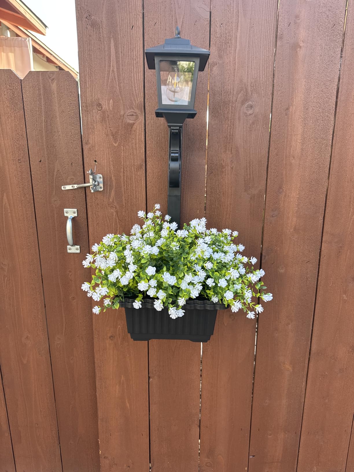 PASAMIC Solar Lamp Post with Planter, 2 in 1 Outdoor Solar Planter Light, Waterproof Decorative Solar Light, Wall Mount or Freestanding for Front Porch, Patio & Garden, Warm White customer photo 2