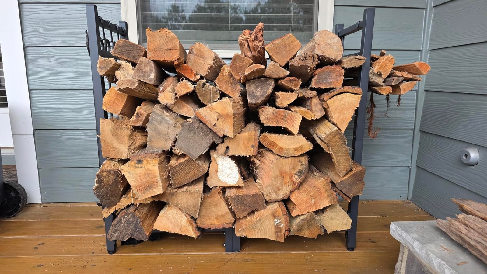 34inch Firewood Rack Indoor with Log Carrier, Outdoor Wood Rack for Firewood | Fire Wood Storage with Kindling Hooks, Adjustable Pads, Heavy Duty Logs Holder for Fireplace Deck Outdoor, Black customer photo 1