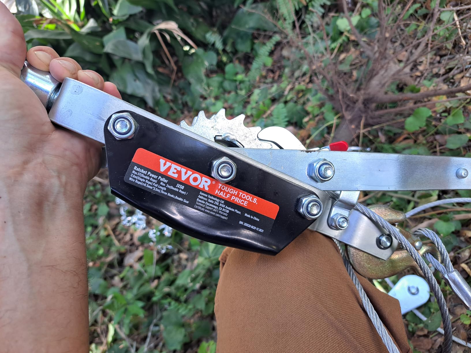VEVOR Come Along Winch, 5 Ton (11,023 lbs) Pulling Capacity, 11.5 ft Steel Cable, 3 Hooks, Heavy Duty Ratchet Power Puller Tool with Dual Gears, Automotive Hoist Cable Puller Ideal for Vehicle Rescue customer photo 2