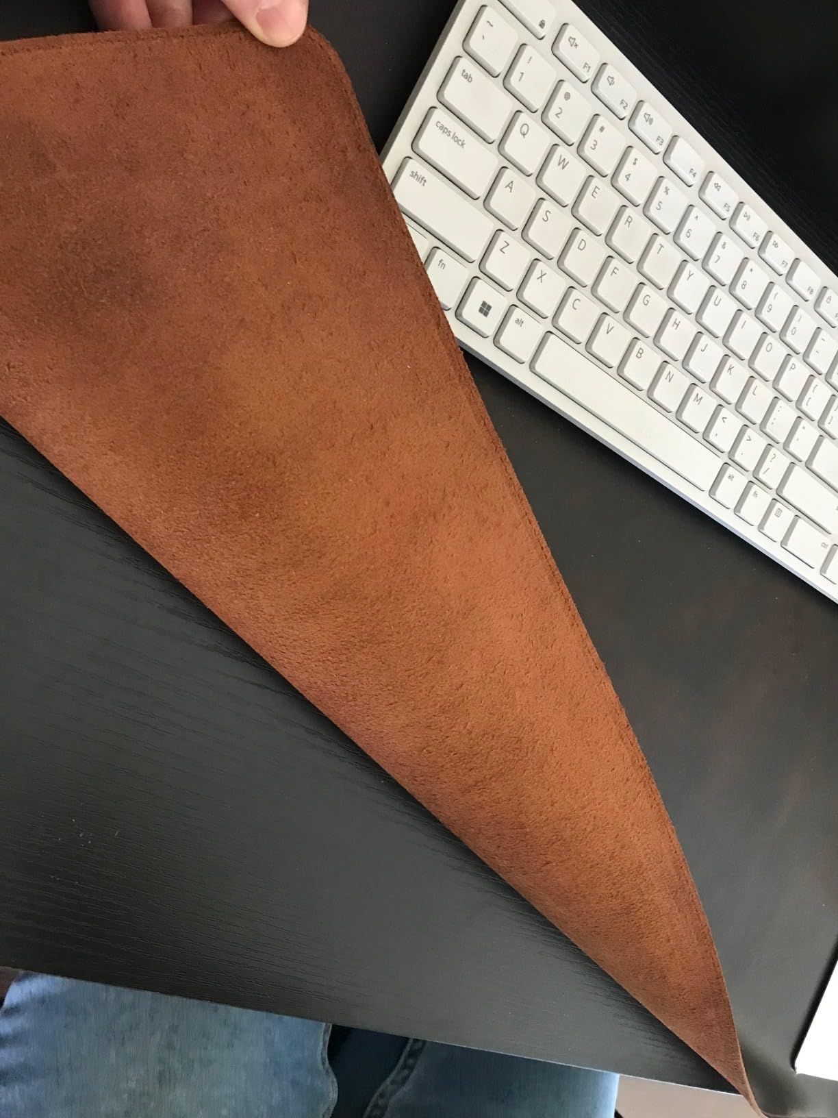moonster 100% Full Grain Buffalo Leather Desk Pad with Ballpoint Pen & Pen Holder - 31 x 16 in Office Desk Mat, Large Mouse Pad, Non-Slip Desk Blotter, Laptop Table Protector, Desk Cover for Work customer photo 2