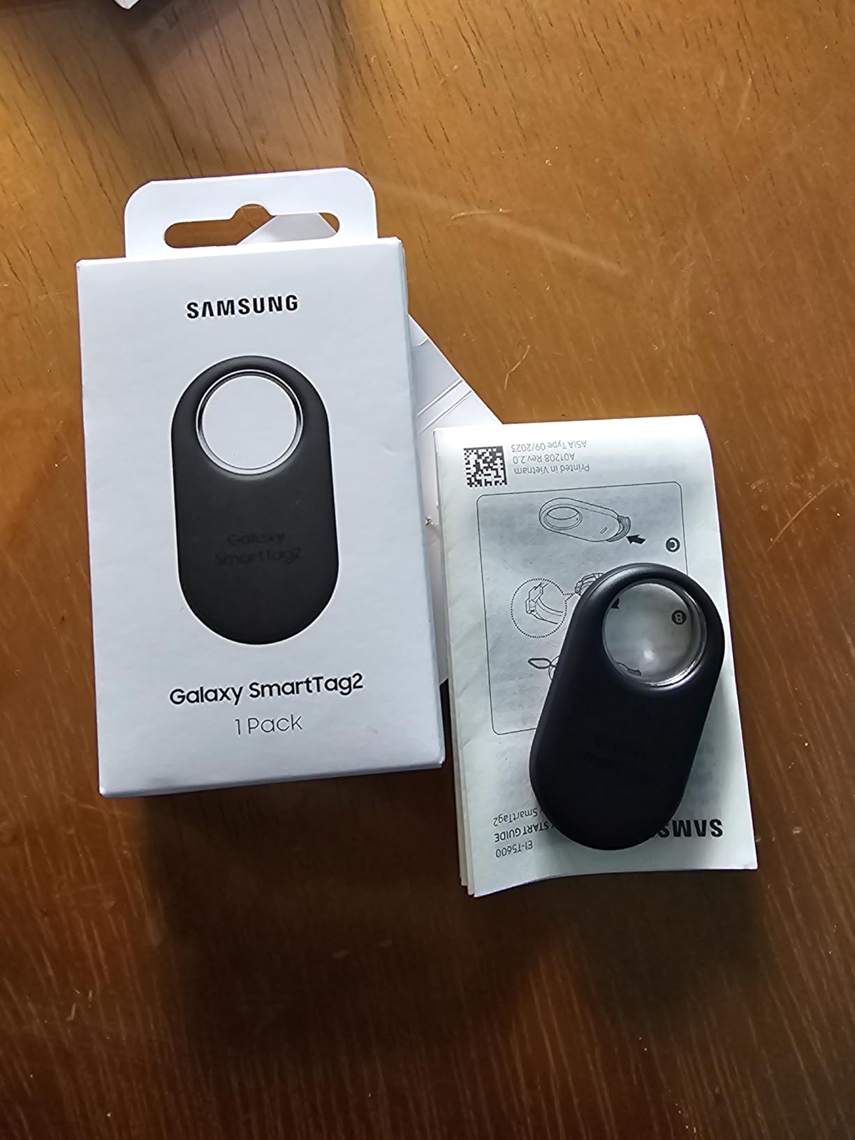SmartTag2 (2023) Bluetooth + UWB, IP67 Water and Dust Resistant, Findable via App, 1.5 Year Battery Life - Black (International Version) customer photo 2