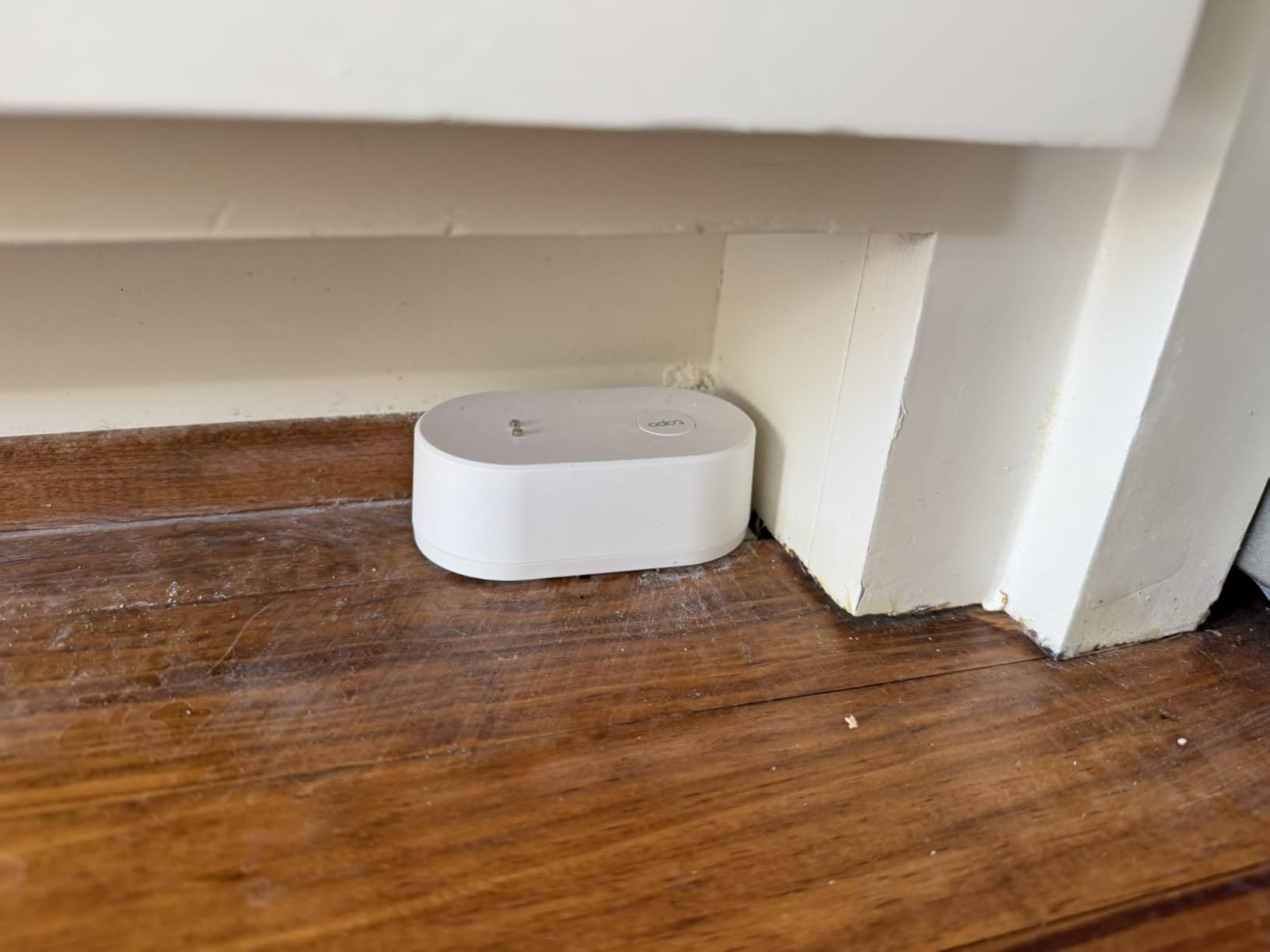 Tapo Smart Water Leak Detector, Requires Tapo Hub, T300 | Water Leak Sensor Wi-Fi with Rapid Dripping Detection, 90dB Adjustable Alarm, App Alerts, Works with Alexa and Google Home customer photo 1