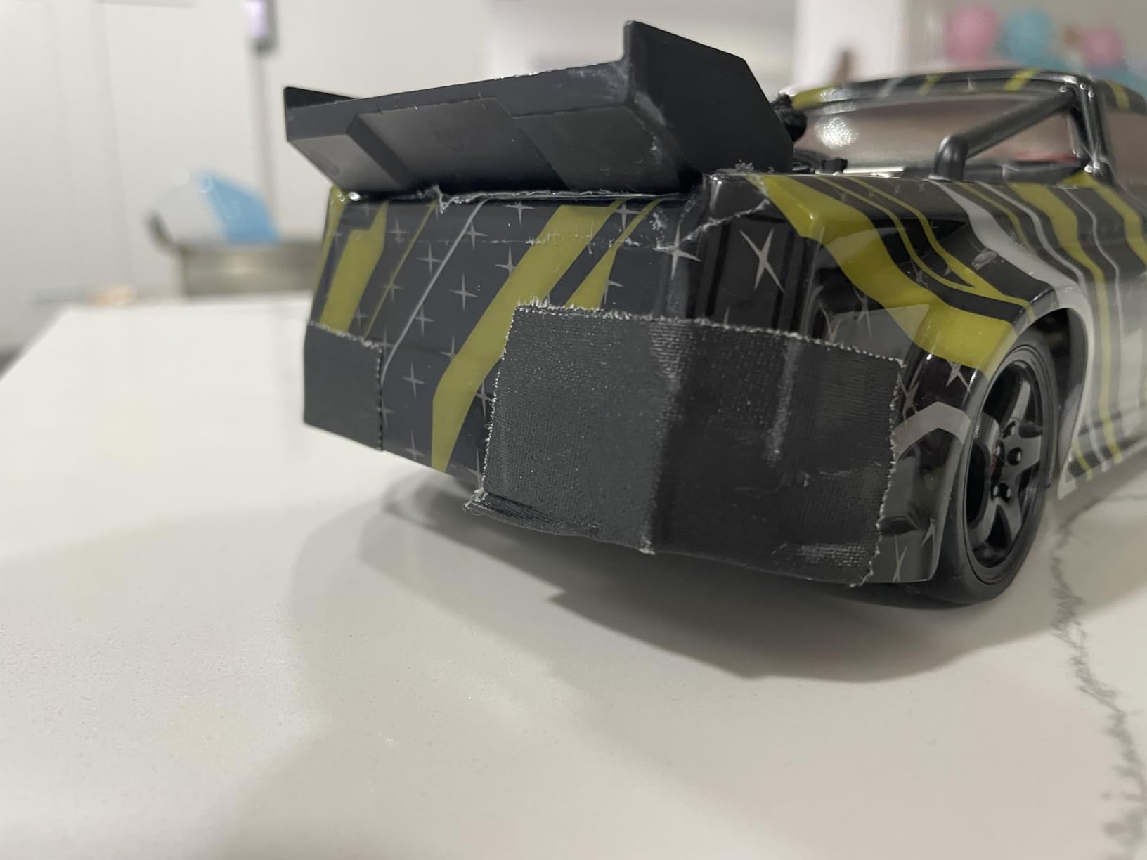 HAIBOXING 2197, RC Drift Cars, 1/18 Scale, High Speed Performance with Gyro | 2.4GHz Remote Control Cars, 28 KM/H RTR for Kids and Adults, Electric Powered 4WD RC Rally Car with 2 Rechargeable Batteries. customer photo 2