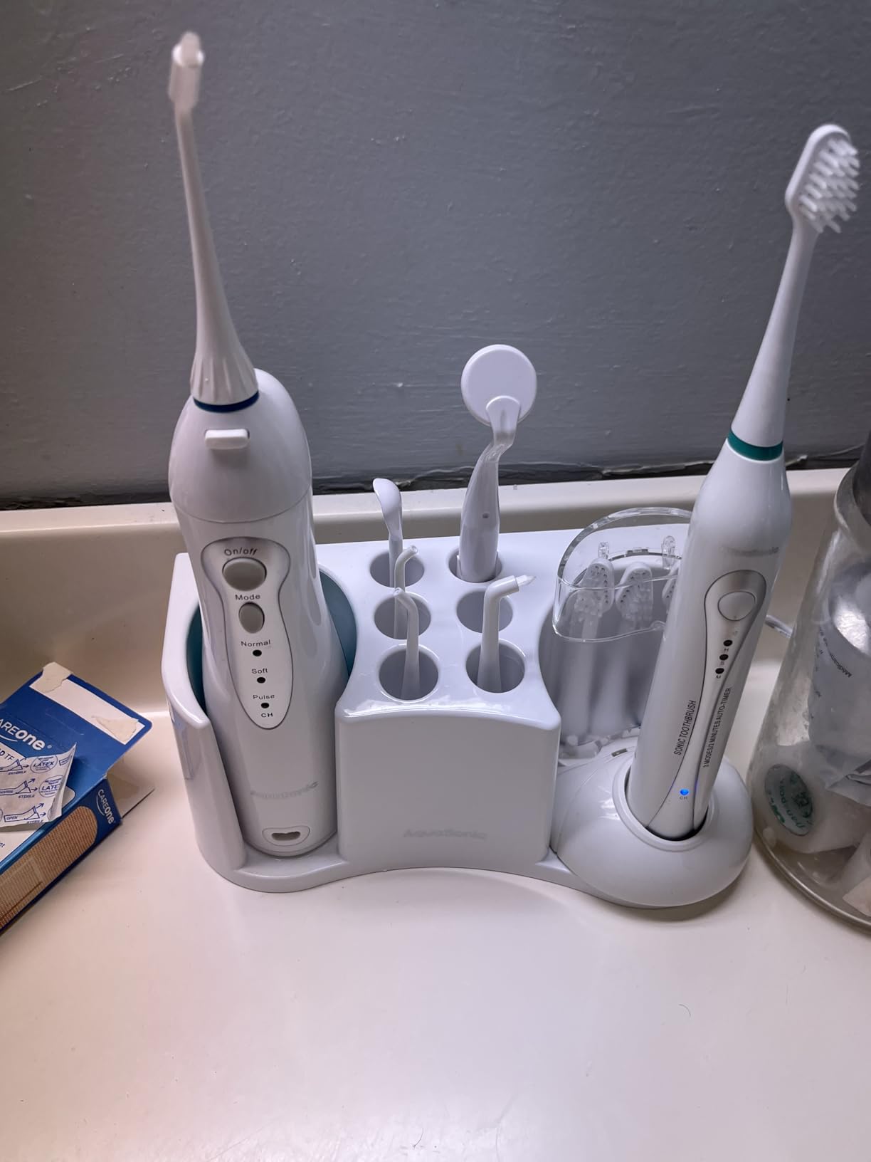 AquaSonic Home Dental Center Rechargeable Power Toothbrush & Smart Water Flosser - Complete Family Oral Care System - 10 Attachments and Tips Included - Various Modes & Timers (Black) customer photo 2