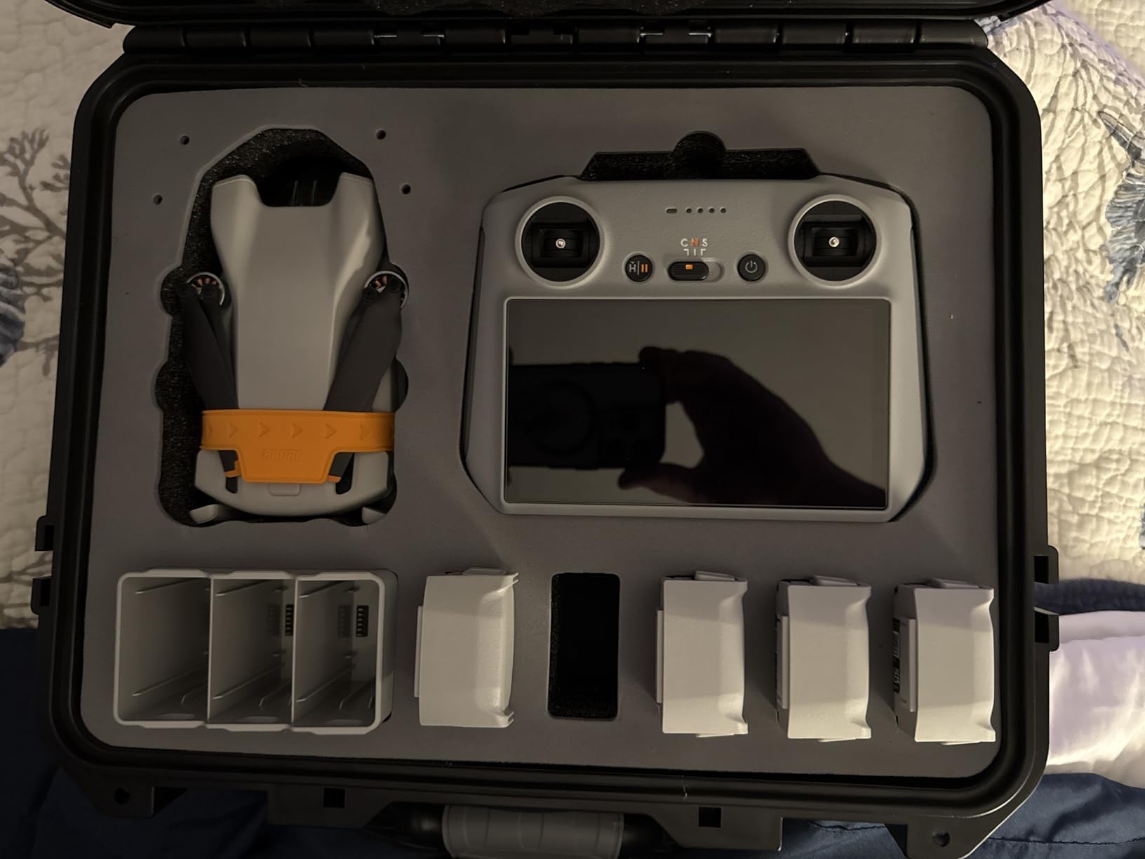 INNVO Waterproof Hard Case for DJI Mini 3 / Mini 4 Pro Fly More | IP67 Rating, PP Plastic Shell, Fits RC2/RC-N3, Holds 8 Batteries, 2 Lockable Eyelets, Mesh Pocket & Shoulder Strap customer photo 2