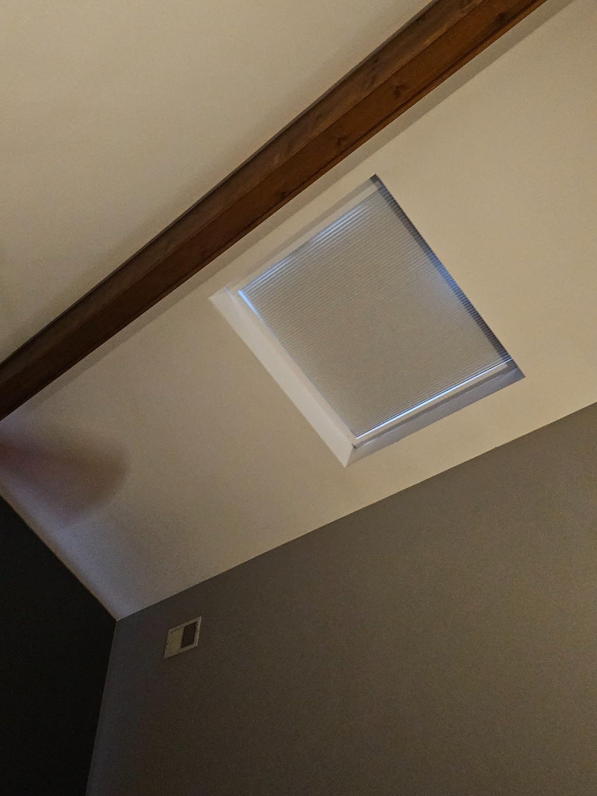 TIPIACE New Upgrade Rechargeable Motorized Skylight Blinds (White 93021A) | Silent Motorized Cellular Honeycomb Blinds for Skylight, Remote & Smart Voice Control, Full Blackout Fabric, Heat insulation customer photo 1