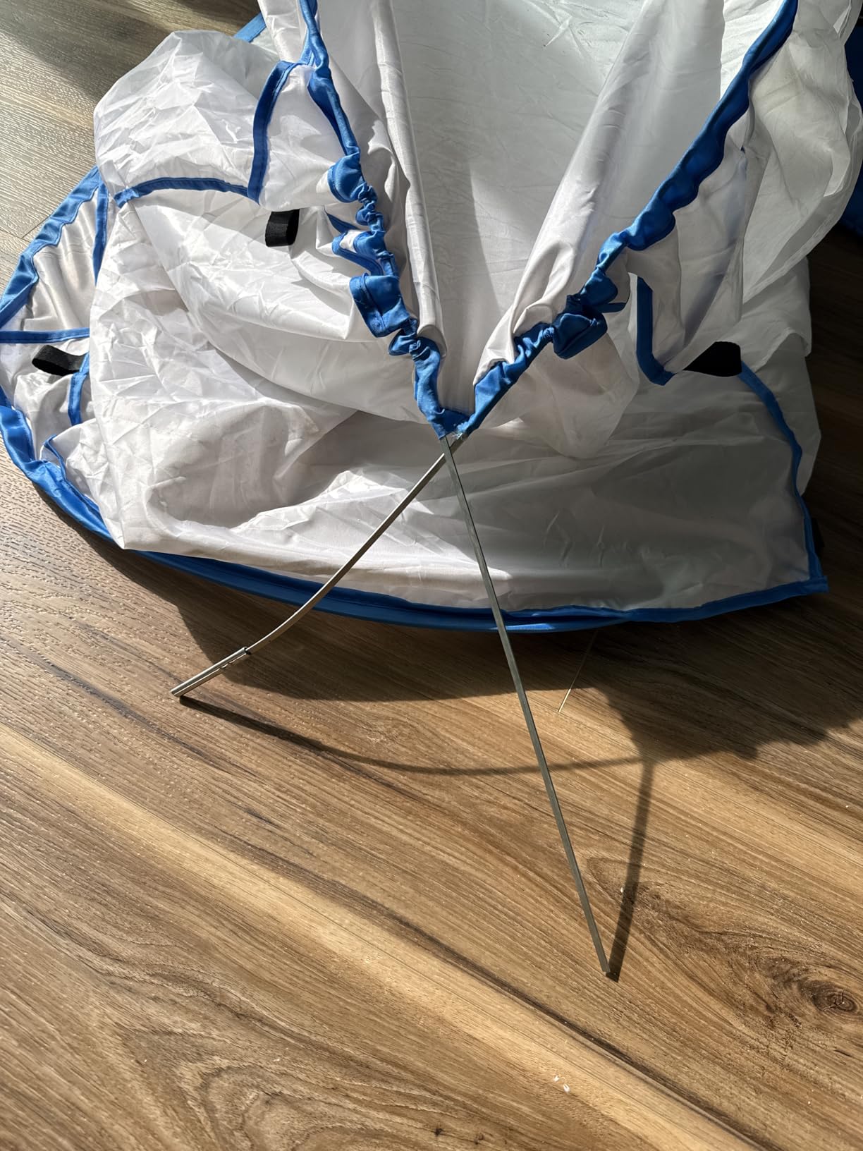 Paint Spray Booth Tent - Portable and Foldable Spray Paint Booth Tool with Vents, Tool for Small DIY Painting, Pop-up, Windproof, Easy-to-Clean Paint Station (Blue) customer photo 2