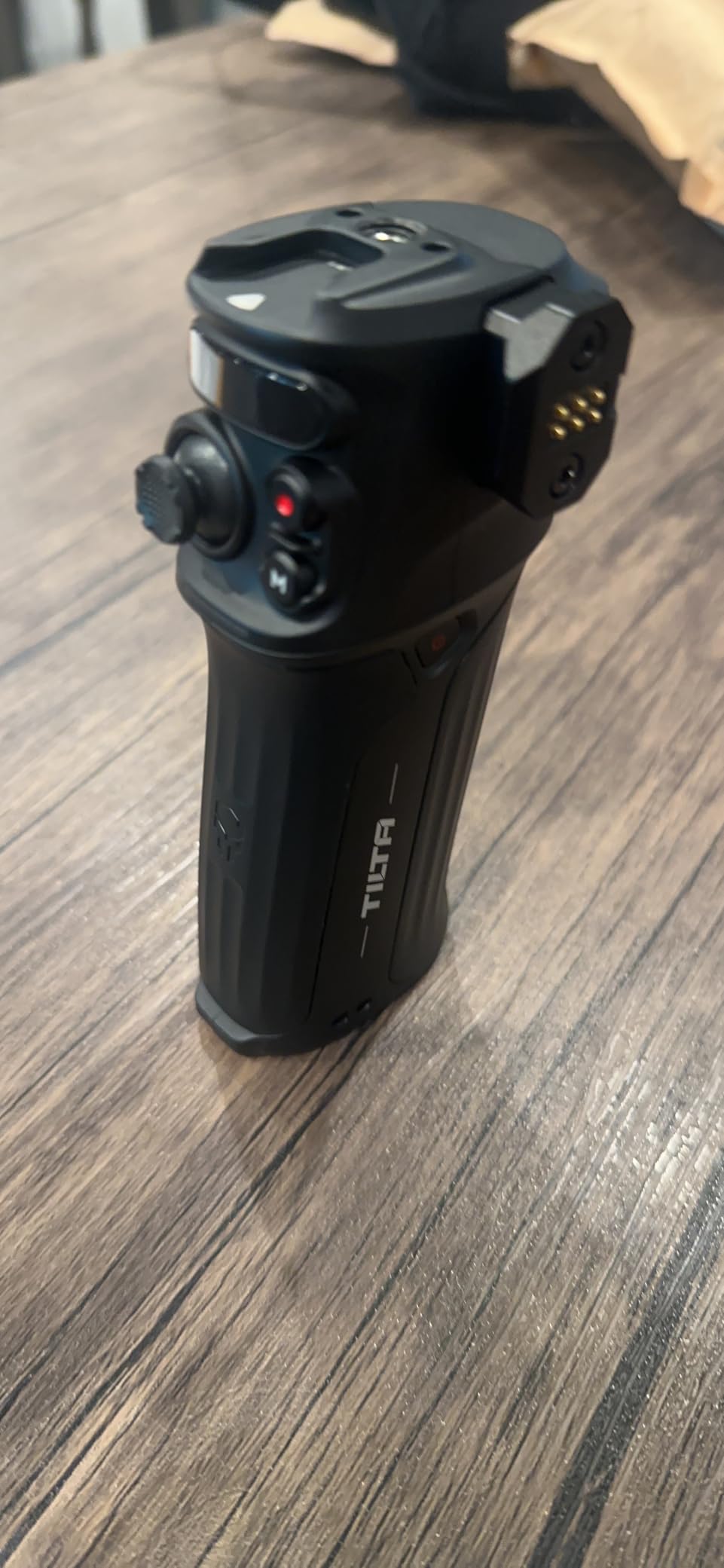 Tilta Nucleus Nano II Control Handle | Control for Nano II, M and Nano | Dual Motor Control | Power Nano II Hand Wheel | Mounting Points for Shoulder Rig or Monitor | Gimbal Ready WLC-T05-CH customer photo 1