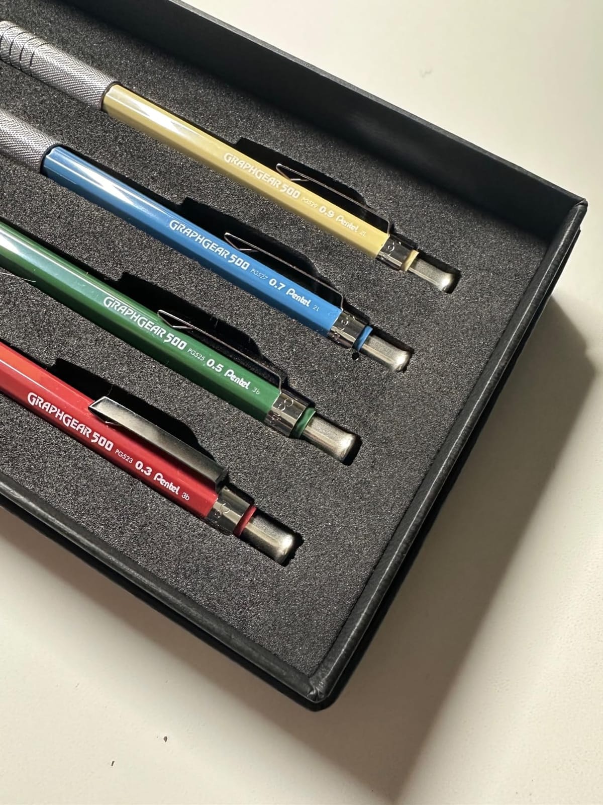 Pentel GraphGear 500 Limited Edition Mechanical Pencil, Classic Colors Box Set, 0.3, 0.5, 0.7, 0.9mm point sizes included, Box of 4 Pencils (PG520RBXSET) customer photo 1