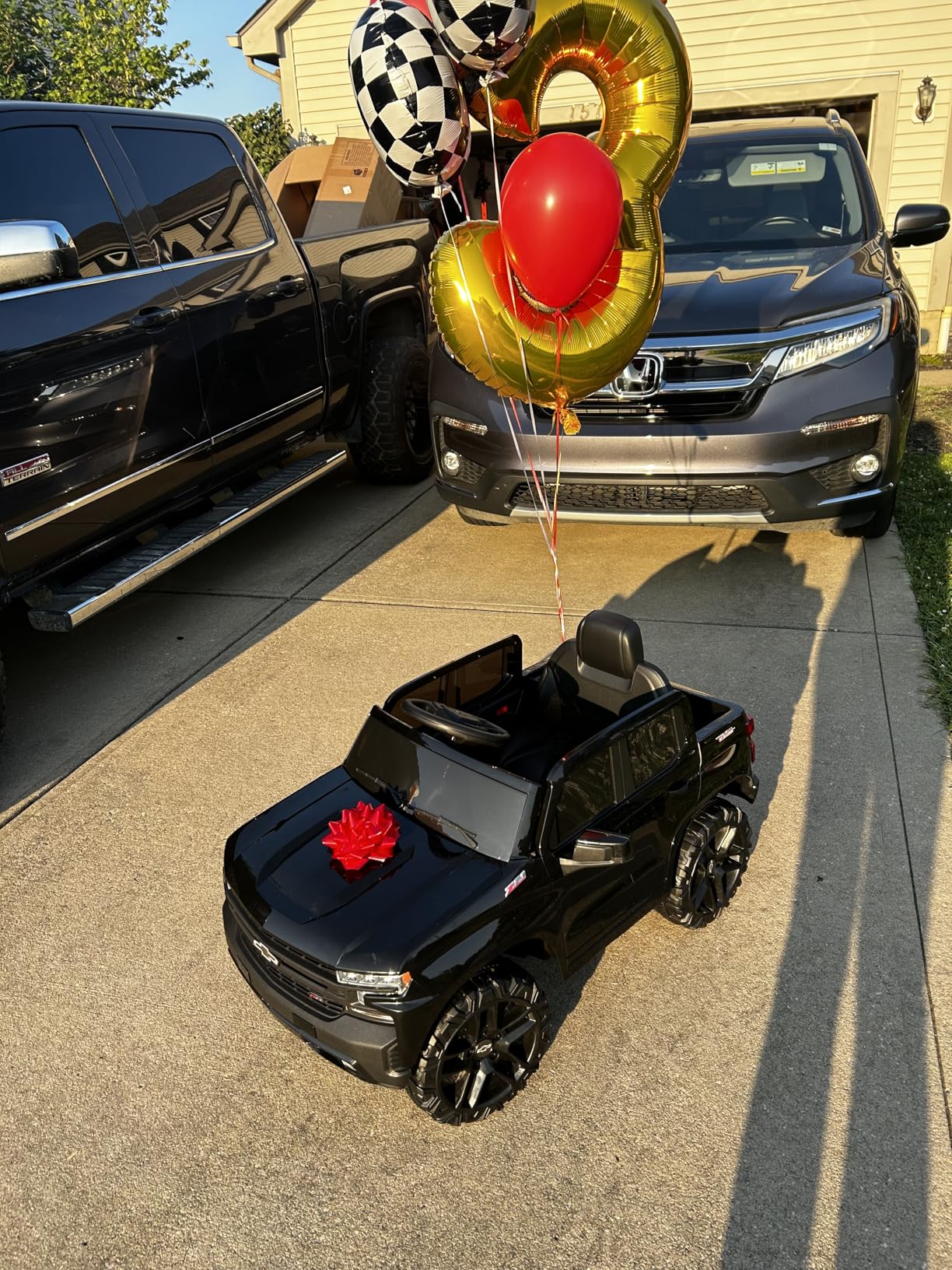 Best Choice Products 12V Licensed Chevrolet Silverado Ride On Truck, Electric Car Toy w/Parent Remote Control, Truck Bed Storage, Bluetooth Speaker, LED Lights, 2.5 MPH Max Speed - Black customer photo 1