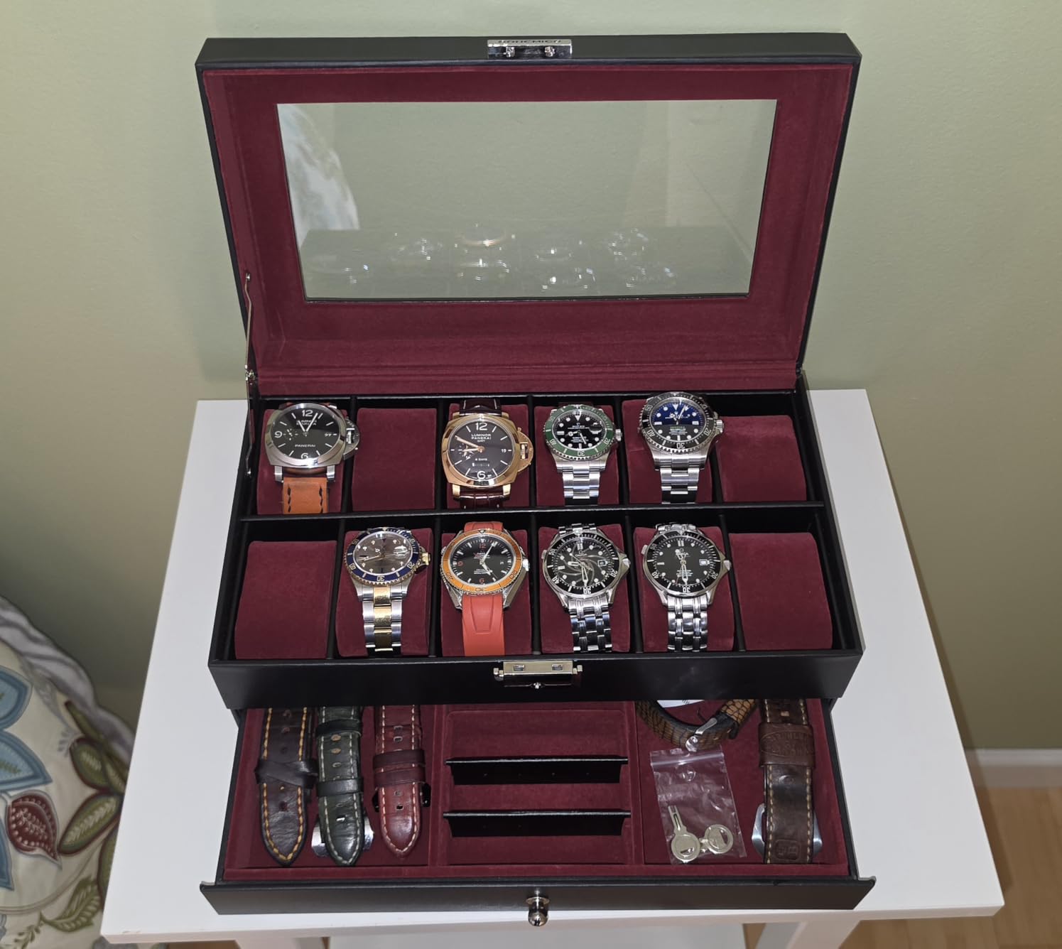 SONGMICS 12-Slot Watch Box, Lockable with Glass Lid, 2 Layers Watch Case | For Rings, Bracelets, Gift Idea, Black Synthetic Leather, Red Lining, BRIDIE Collection, UJWB012R01 customer photo 2