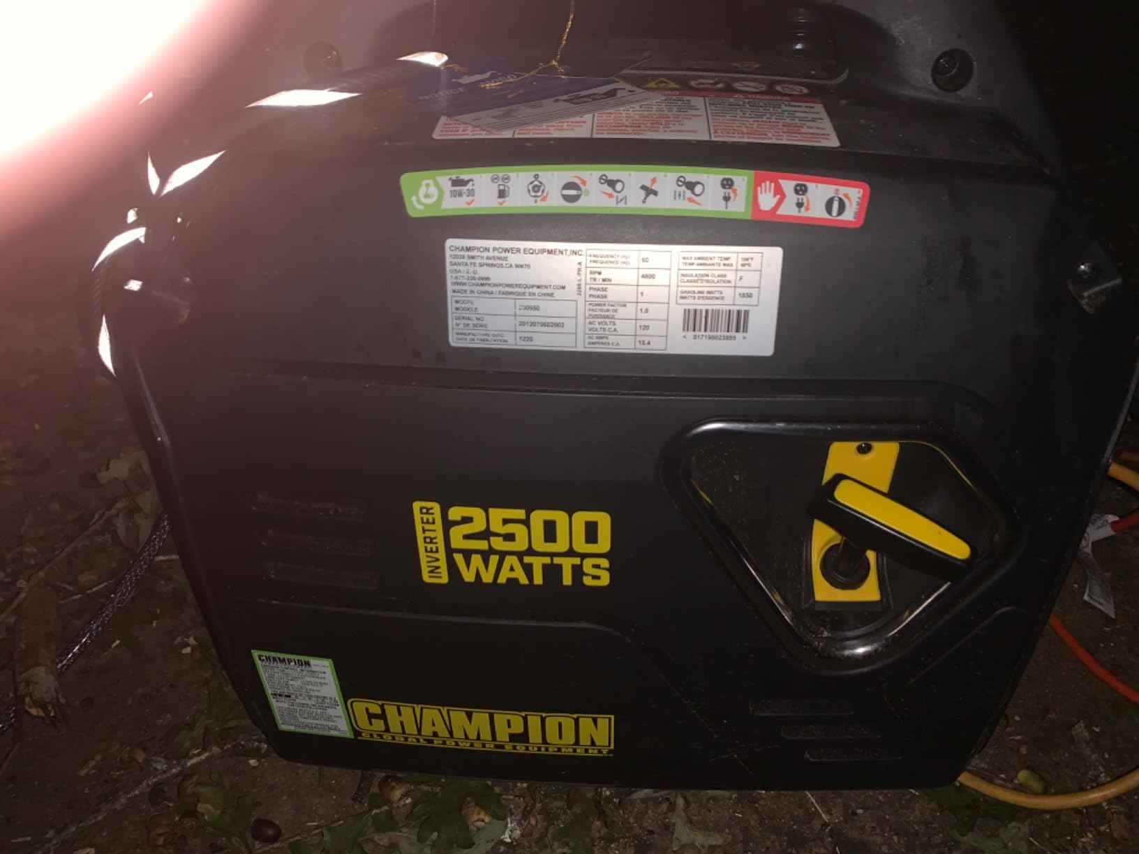 Champion 2500-Watt Ultralight Portable Inverter Generator | Gas Powered, Recoil Start, Parallel Ready, Quiet Technology, Free 3-Year Warranty customer photo 2