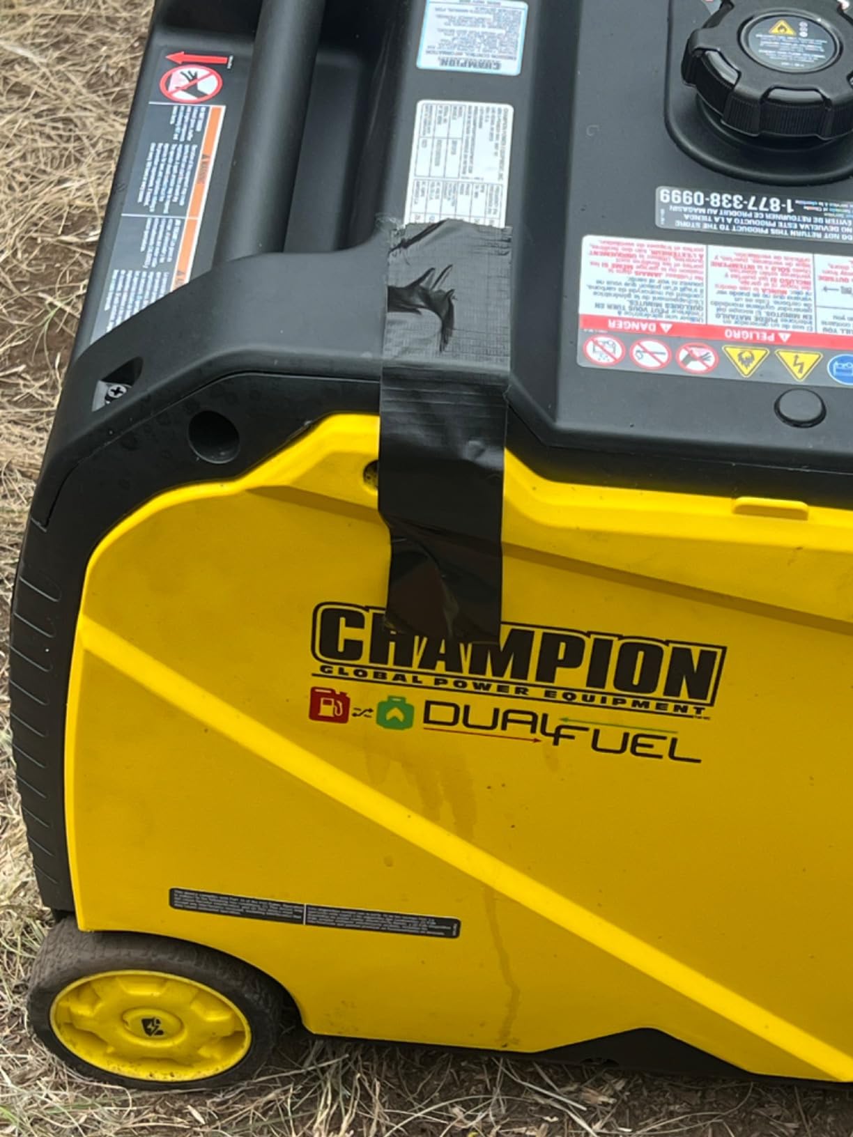 Champion Power Equipment 4500-Watt Electric Start Dual Fuel RV Ready Portable Inverter Generator with Quiet Technology and Free 3-Year Warranty customer photo 2