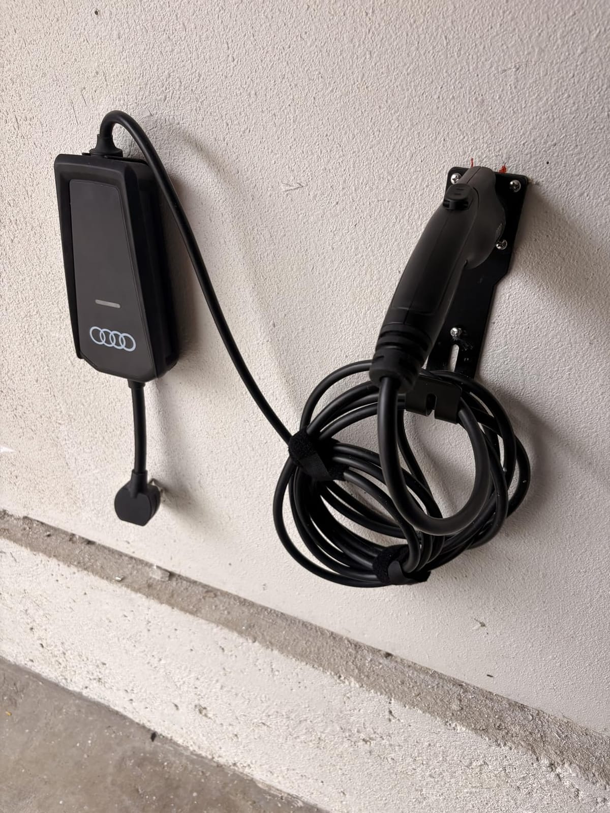 MECMO EV Charger Holder SAE J1772 Nozzle Holster Dock and J-Hook Combination Wall Mount, EVSE Electric Vehicle Car Charger Cable Organizer customer photo 1