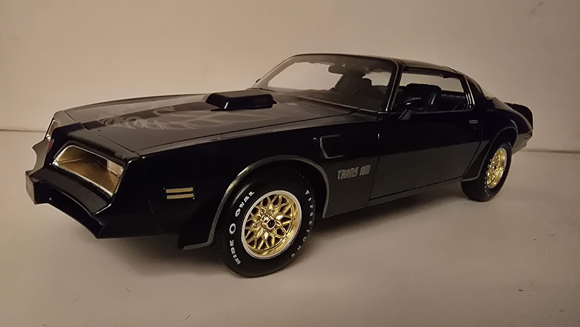 Maisto 1:18 Scale Special Edition 1978 Pontiac Firebird Trans Am Diecast Vehicle customer photo 2