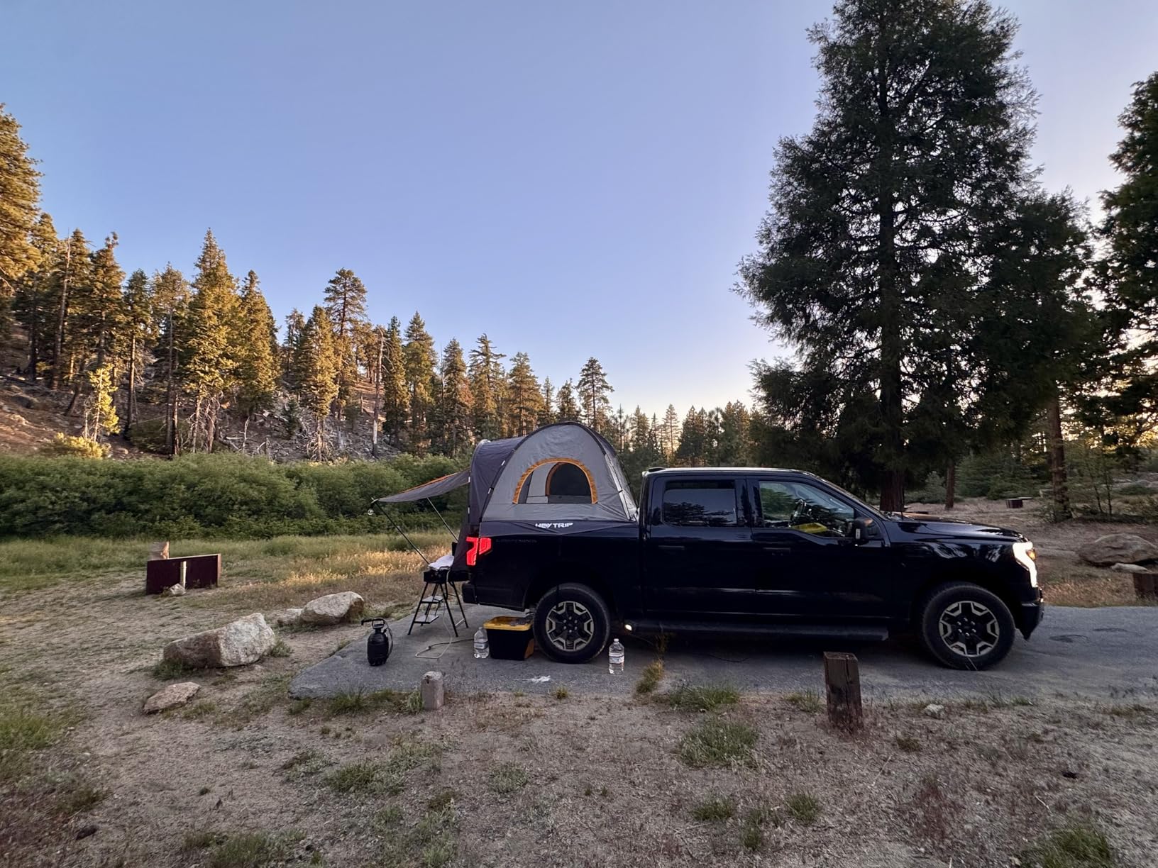 HEYTRIP Truck Bed Tent 5.5ft-6.8ft Waterproof Pickup Truck Tent Double Layer 2 Person Truck Tent Camper for Camping Fishing customer photo 1