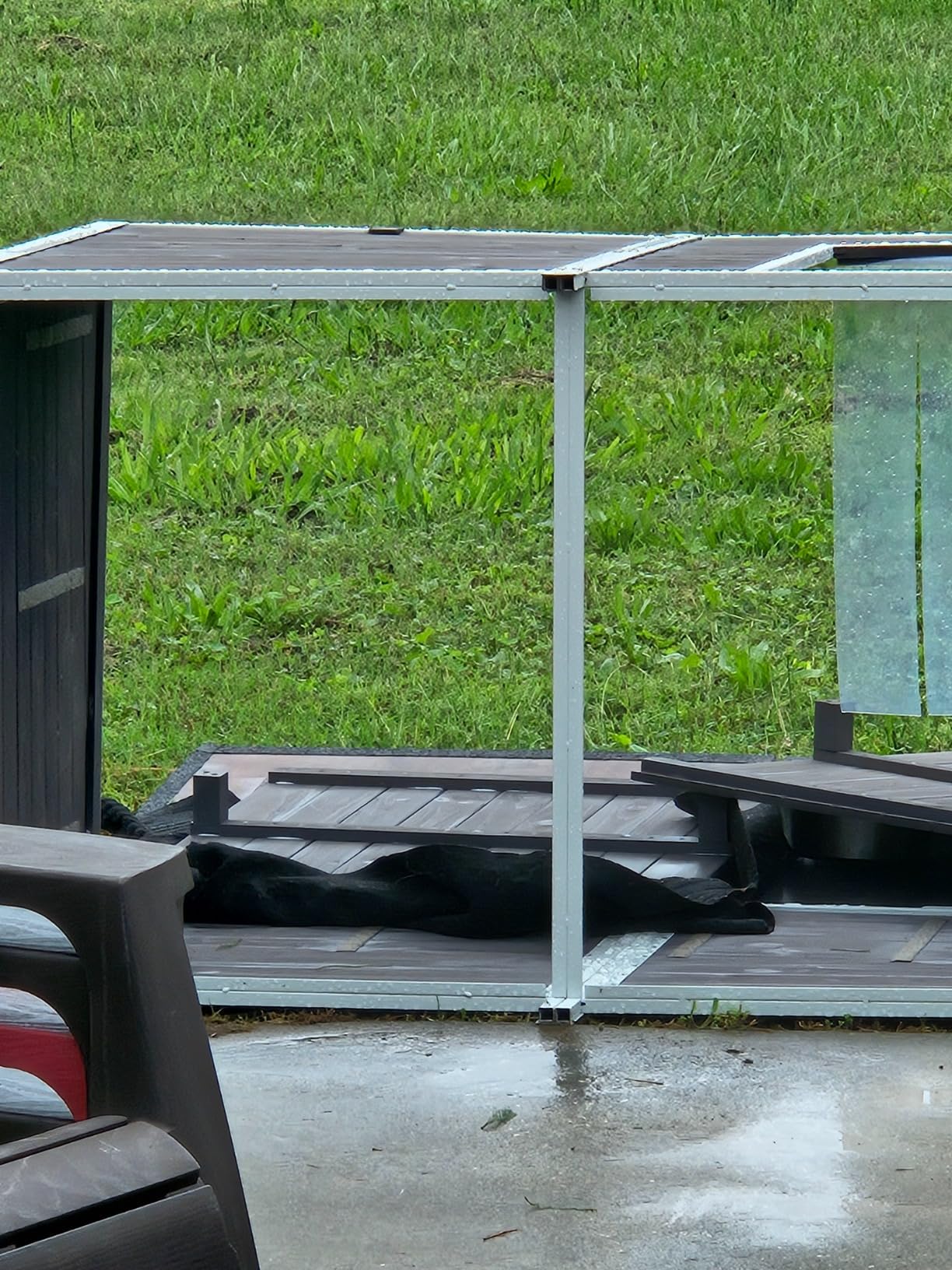 Heated Dog House Outdoor 59.1