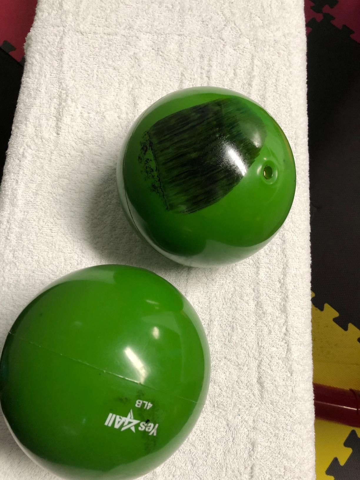 Yes4All Weighted Toning Balls for Exercise, Soft Medicine Balls for Exercise, Pilates, Yoga, Balance, Flexibility, 2-10lbs customer photo 1
