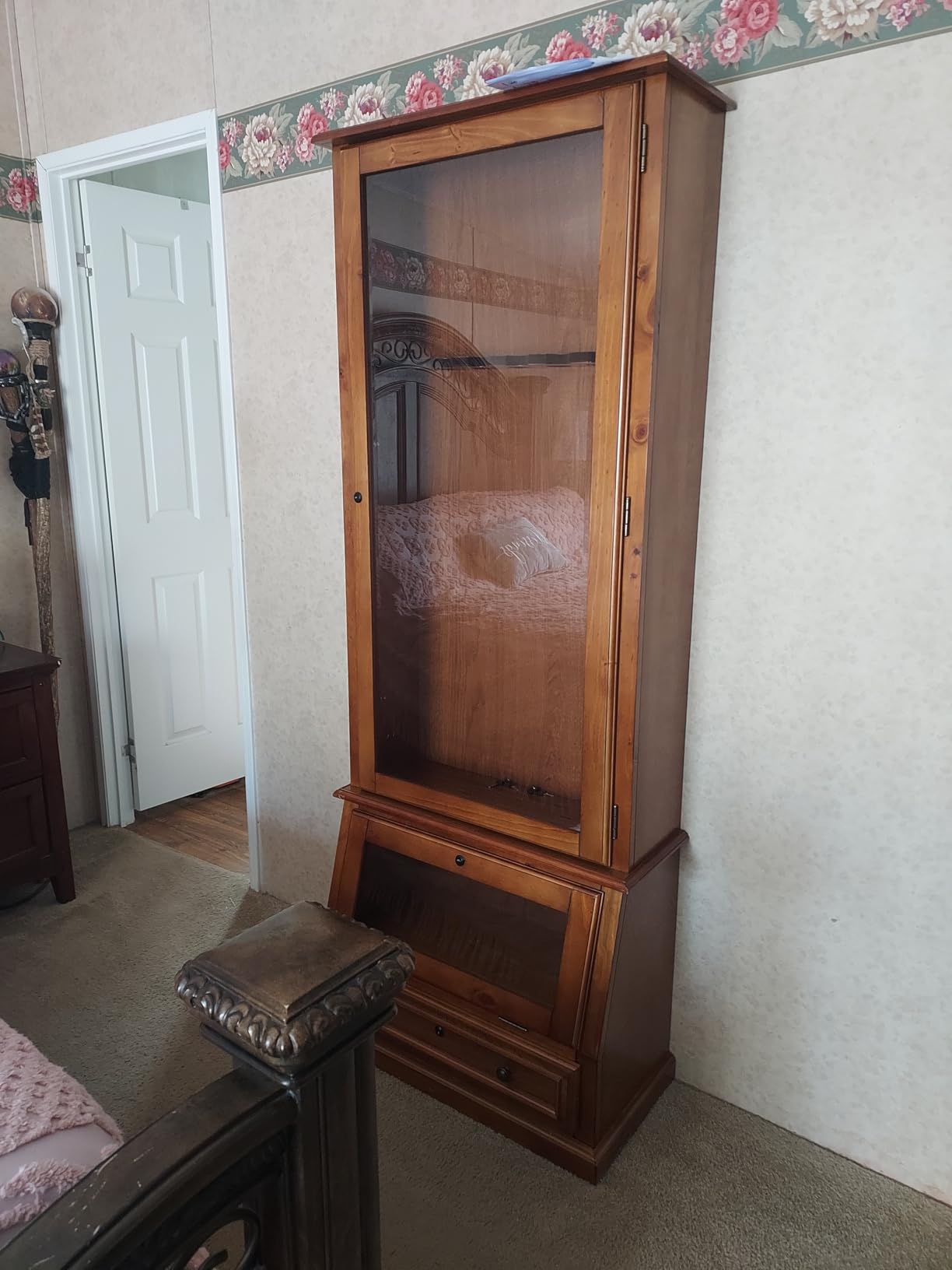 Maykoosh Old World Opulence Slanted Base Cabinet, Flat Panel Door Style, Brown Cherry, Floor Mountable, Flat Panel, Shelves Included, Ample Storage Capacity 14.5