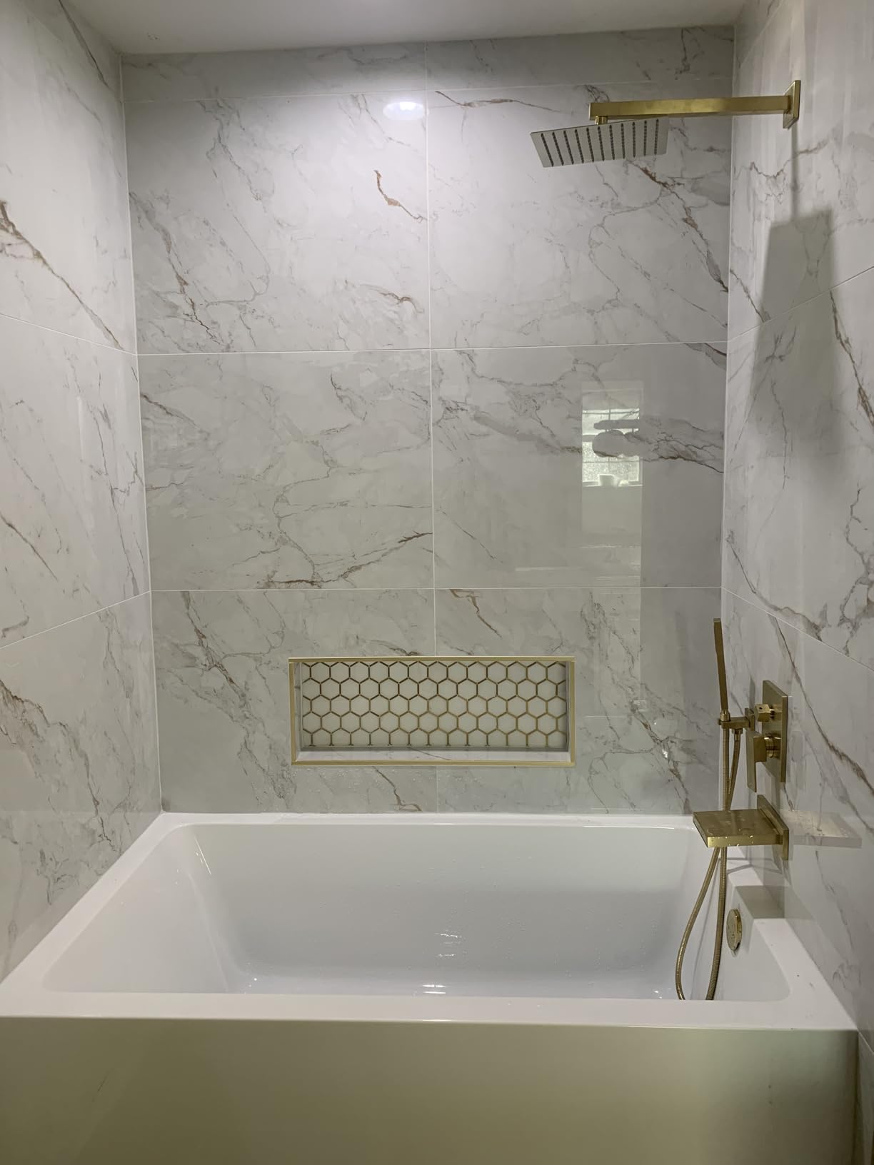 Black Tub Shower System with 10