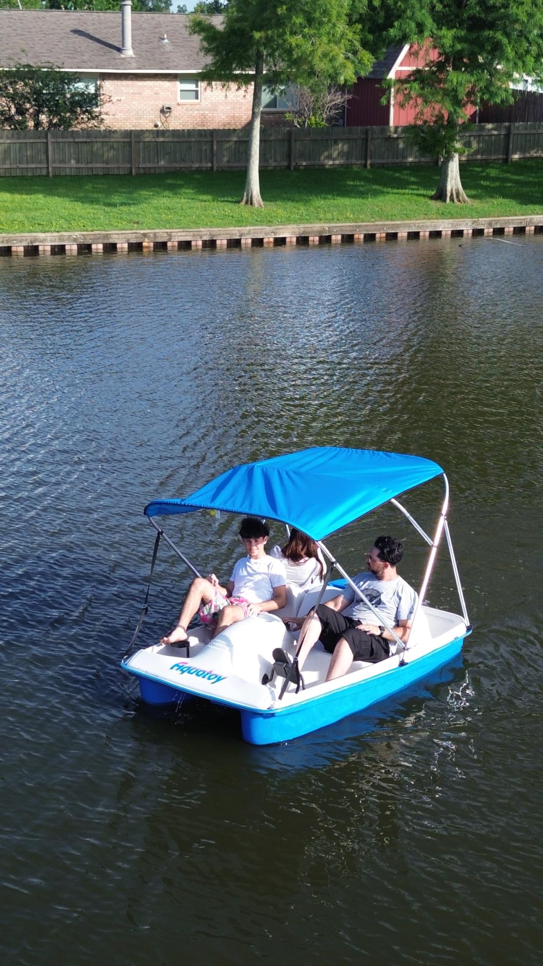 VEVOR 4 Bow Boat Bimini Tops, 600D Polyester Canopy with Aluminum Alloy Frame, Waterproof & Sun Shade Boat Awning Canopy with Storage Bag, 2 Support Poles, 4 Straps, 8'Lx(91