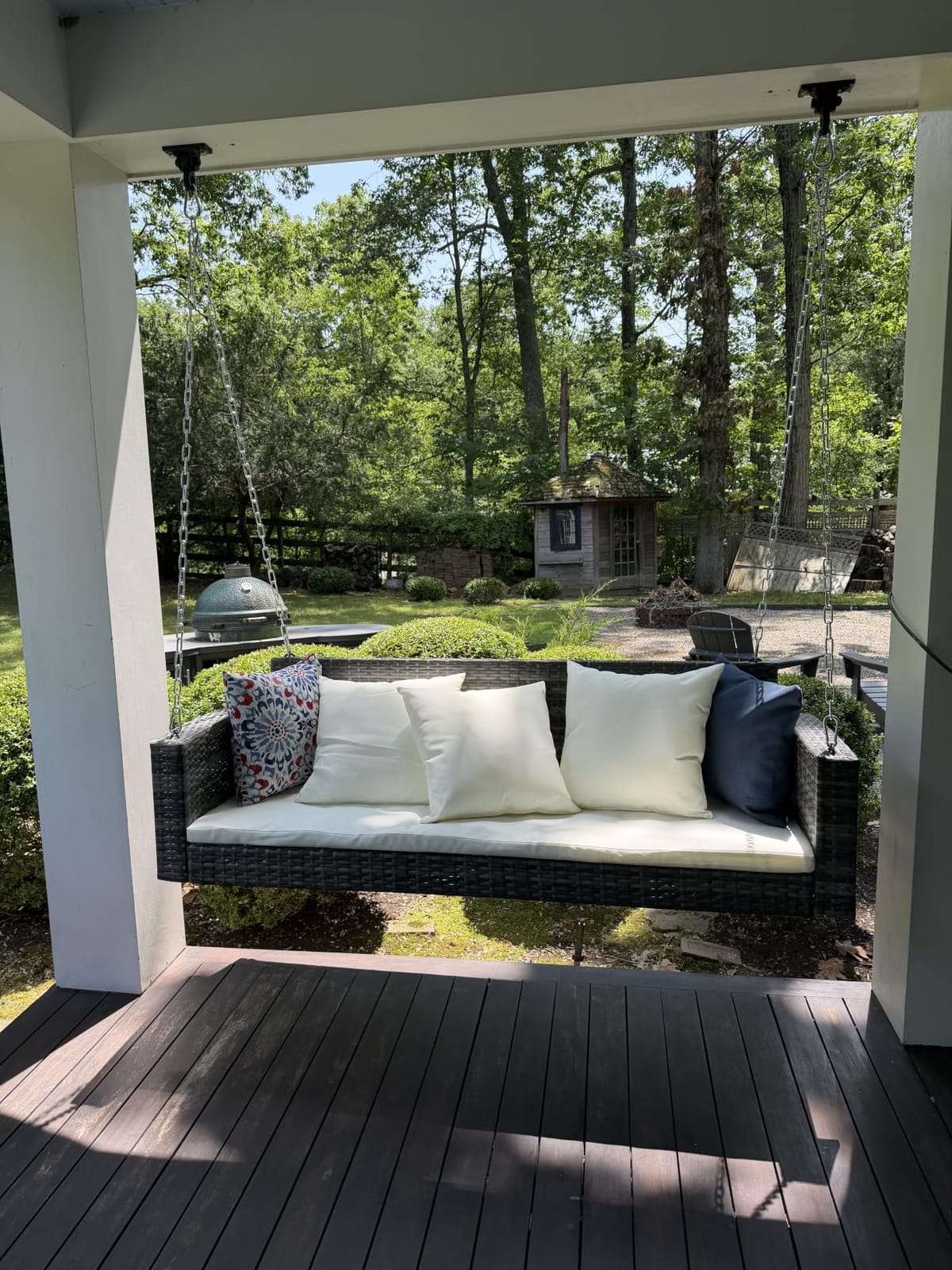 VINGLI 4FT Rattan Swing Bench, Outdoor Wicker Hanging Porch Swing (Grey) | 2 Person Patio Bench Swings, Adult Swing for Garden, Yard, Lawn, Patio, Heavy Duty 800 LBS Outdoor Swing with Cushion & Chains customer photo 2