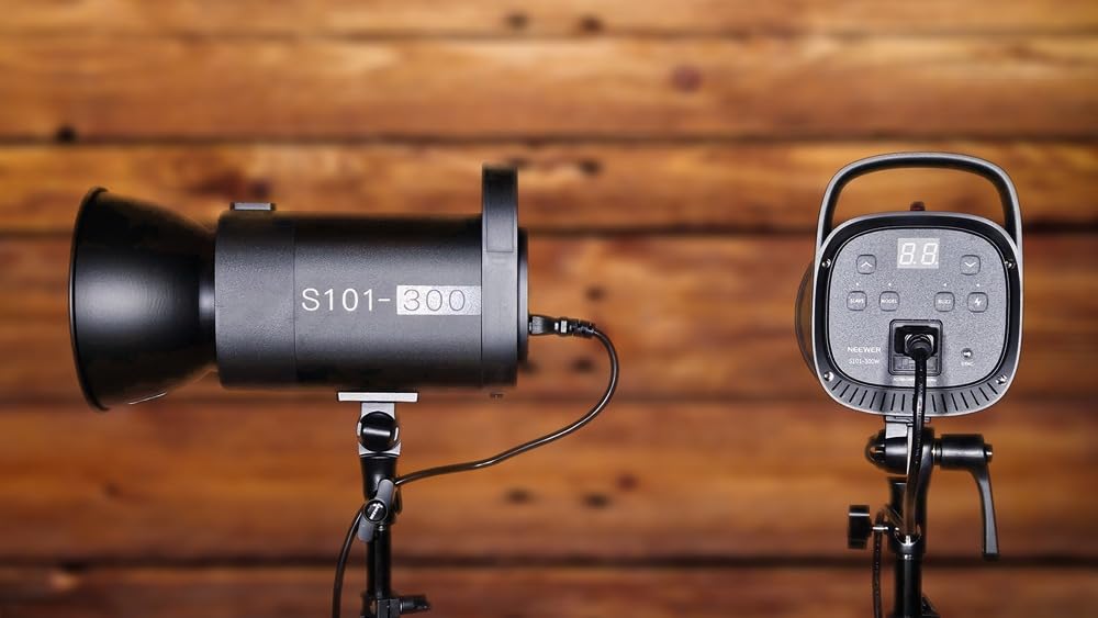 NEEWER 600Ws Studio Monolight Flash Light Kit: 2 Pack S101-300W PRO 5600K Strobe Lights with 2.4G Trigger/150W Modeling Lamps/Bowens Mount/Softboxes/Stands/Reflector/Bag, Compatible with QPRO customer photo 2