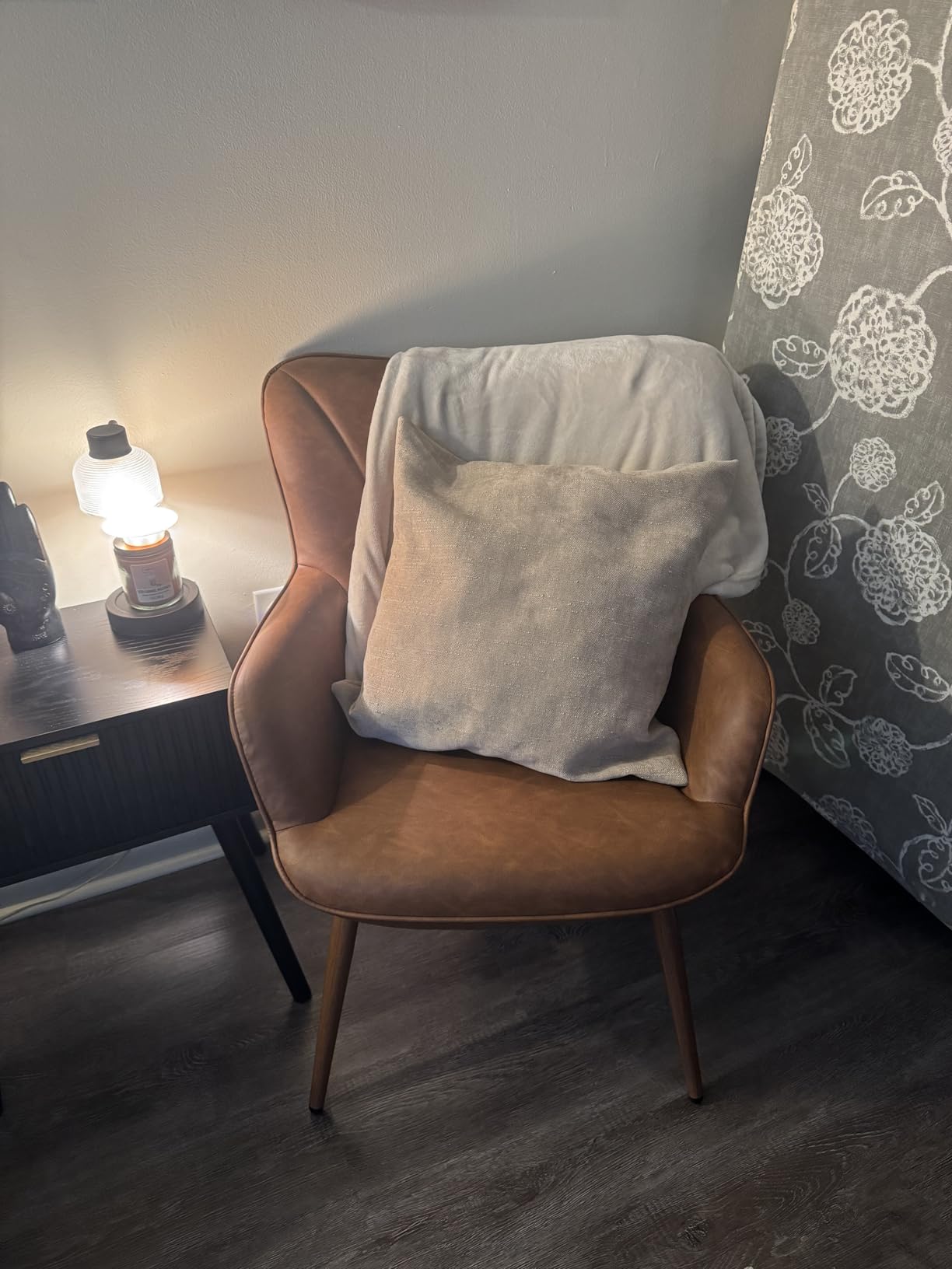 Yaheetech Accent Chair, Upholstered Armchair, Gray/Retro Brown | Boucle Fabric and Faux Leather Reading Chair, Modern Side Chair for Living Room Bedroom Office Vanity Lounge Waiting Room customer photo 2