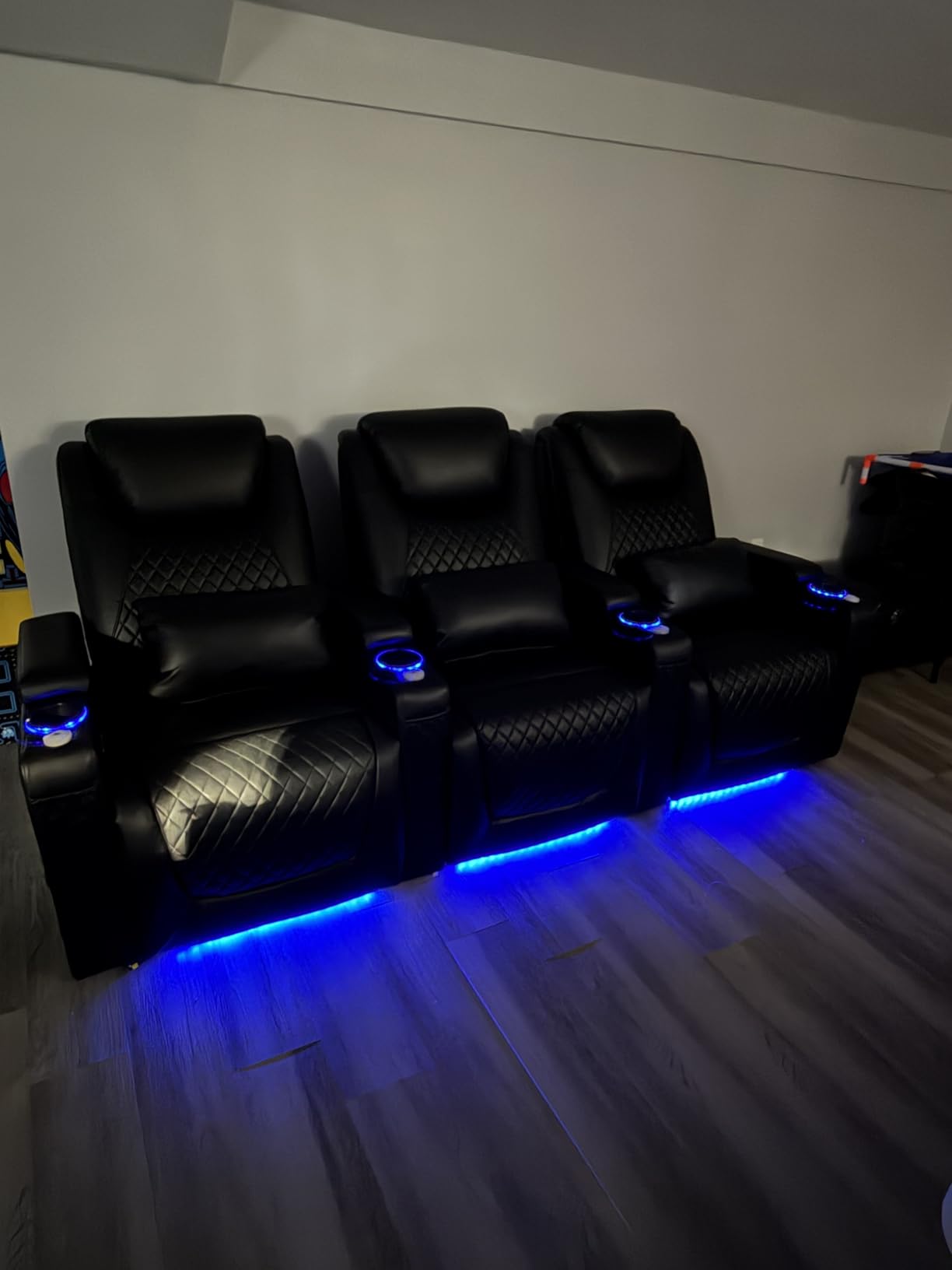 Airadlis Home Theater Seating Seats, Theater Recliner Chair Sofa Game Movie Theater Chairs with 7 Colors Ambient Lighting, Lumbar Pillow, Side Pocket, Tray Table, Power Recline, Black customer photo 2