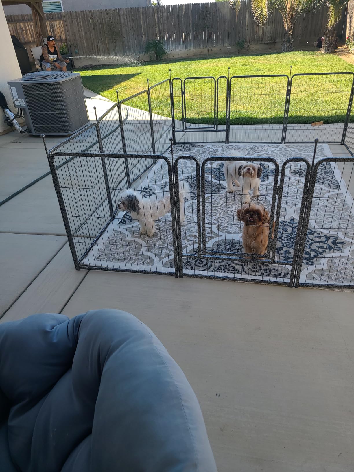 Musen Dog Playpen Outdoor, 16 Panels Dog Pen 40