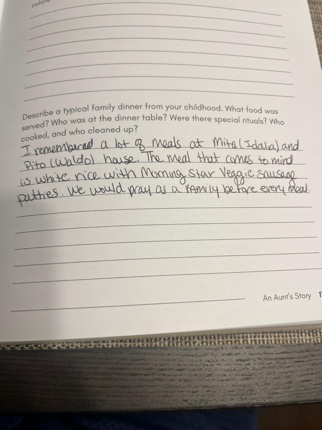 Grandpa's Life Story Journal (Hardcover): A Meaningful Keepsake for Grandpa to Share His Journey & Memories, Book Includes 250+ Prompt Questions customer photo 1