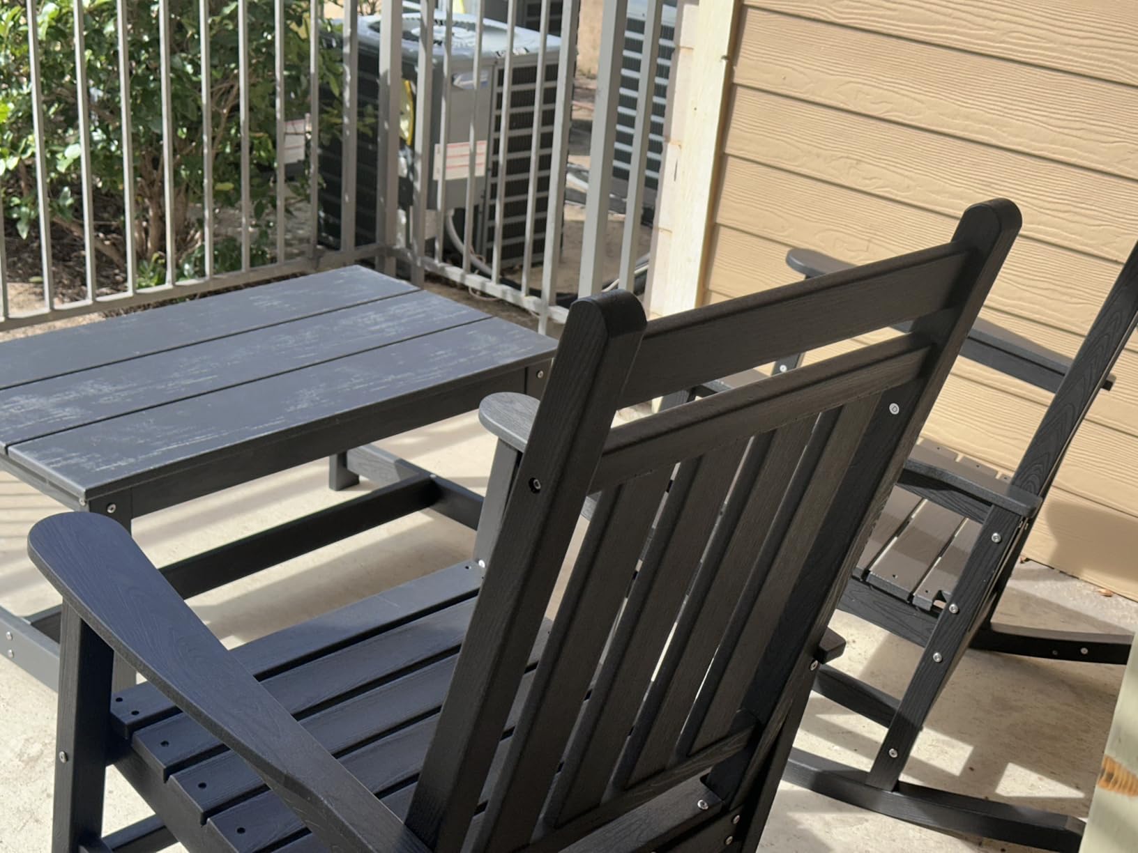 SERWALL HDPE Patio Coffee Table, Rectangle Outdoor Coffee Table, All-Weather Coffee Side Table for Balcony, Poolside, Deck, Garden, Gray customer photo 1