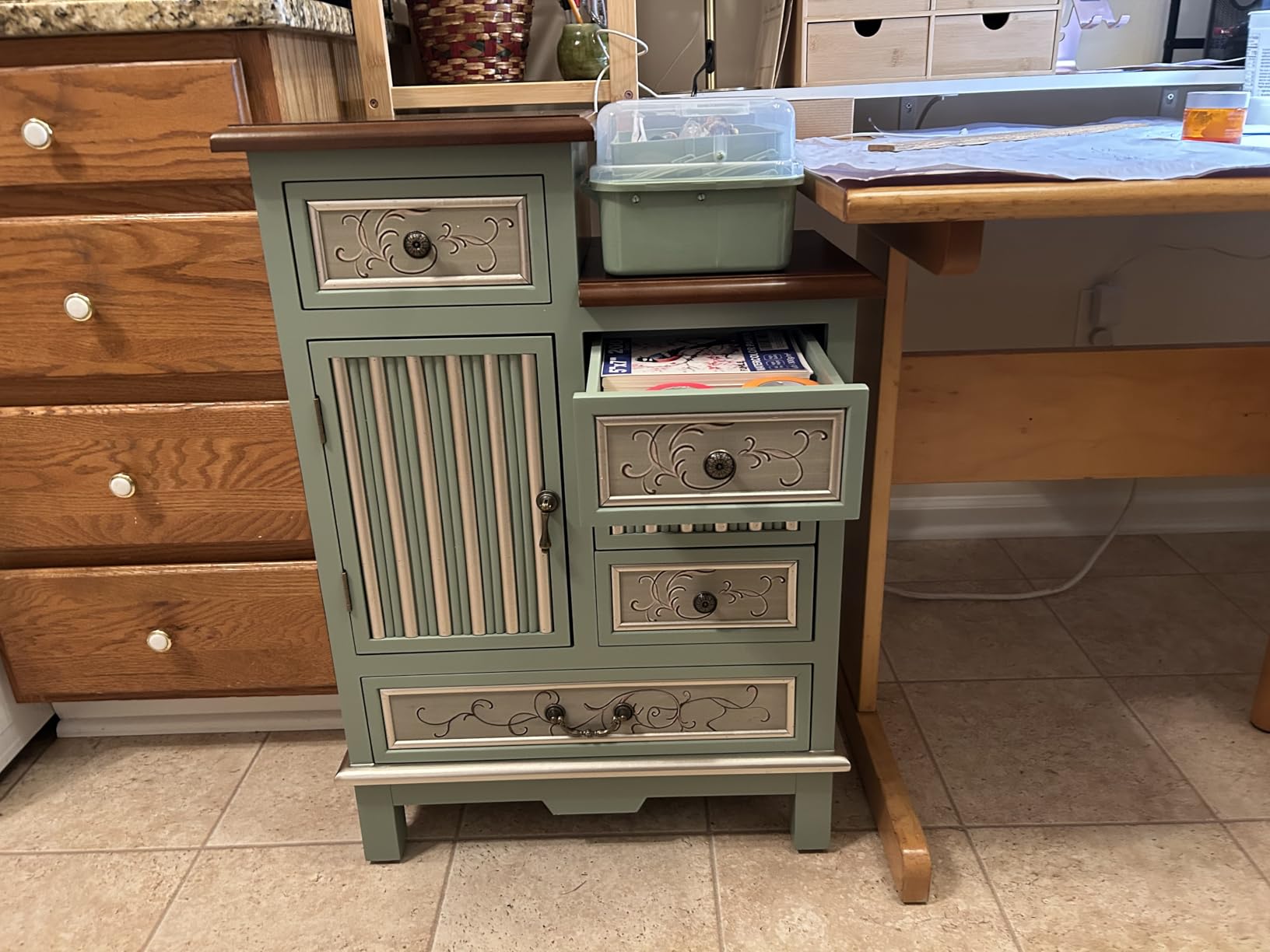 Ahokua Vintage Accent Chest with 5-Drawers and Door Carved Wood Storage Cabinet Modern Dresser for Living Room, Entryway, Hallway, Sage Green customer photo 2