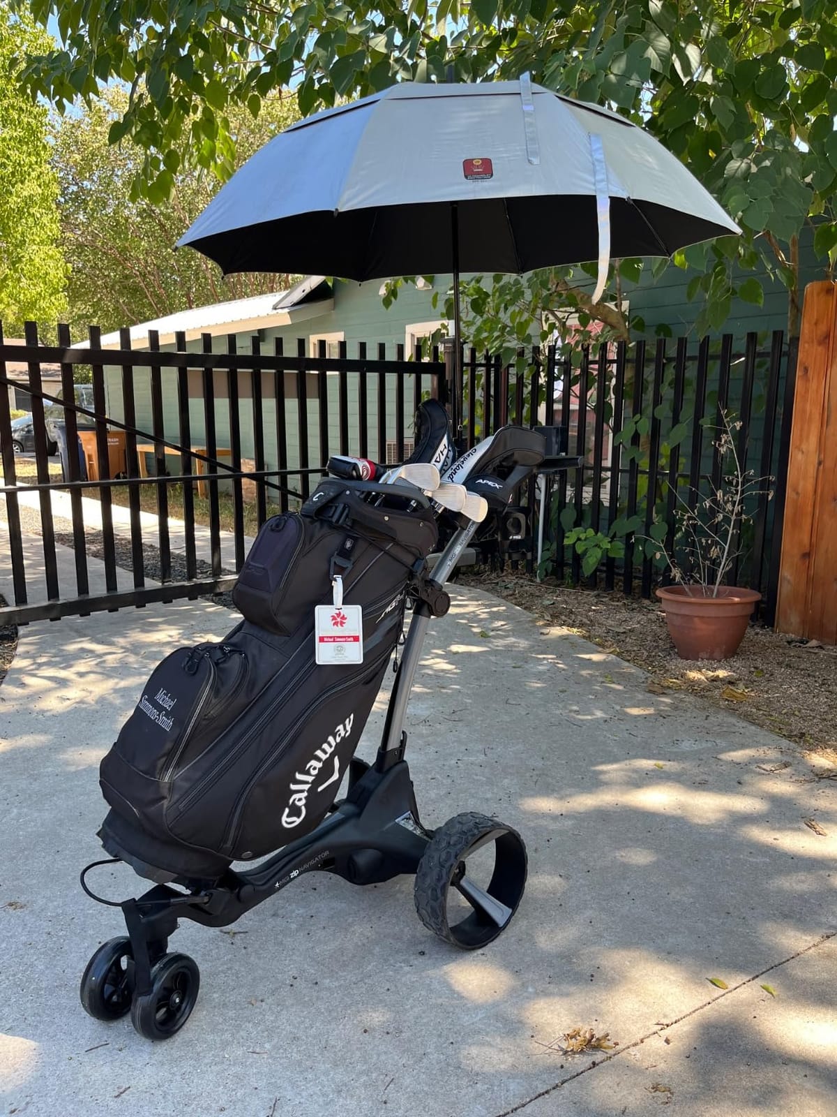 MGI Zip X5 Electric Golf Cart - 36 Hole Battery - (Drink, Umbrella, & GPS Phone) customer photo 2