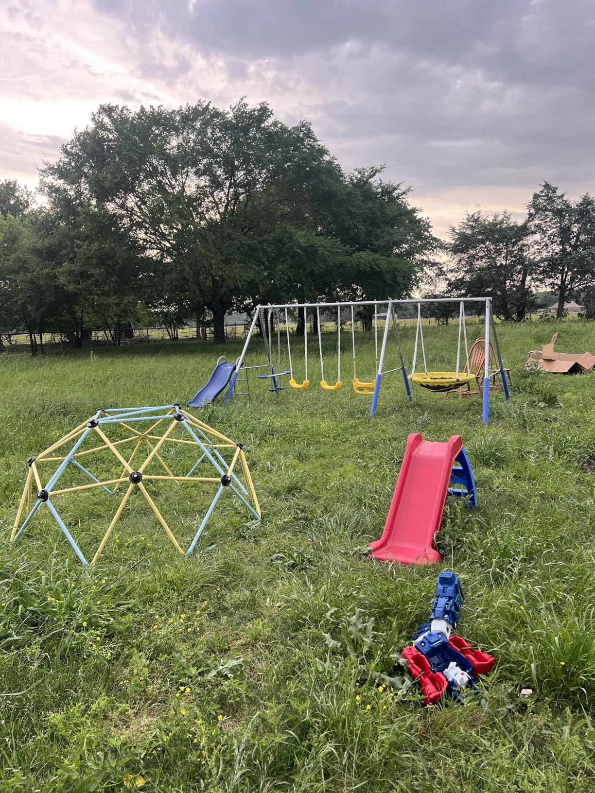 Sportspower 800lbs 'Swing & Play' Metal Swing Set for Backyard & Outdoors, 2 Swings & Standing Swing, 2-Person Glider, 2-Person Saucer, 5ft Slide, Bonus Anchors, 6-YR WRTY, 6.1' Tall customer photo 1