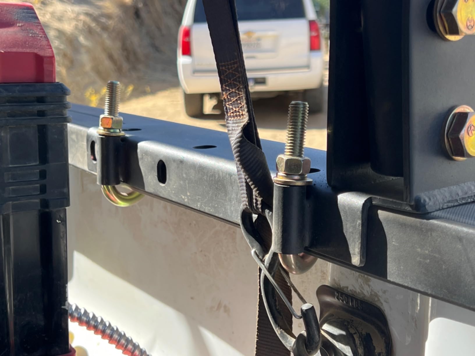 Rockland Universal Full-Size Steel Over-Cab Truck Rack, 800 LBS Capacity, 136.5